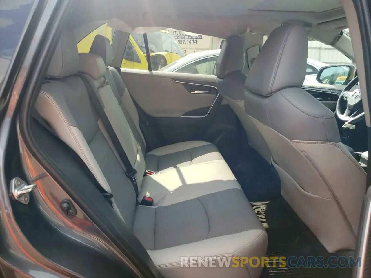 10 Фотография поврежденного автомобиля 2T3N1RFV1KW016779 TOYOTA RAV4 2019
