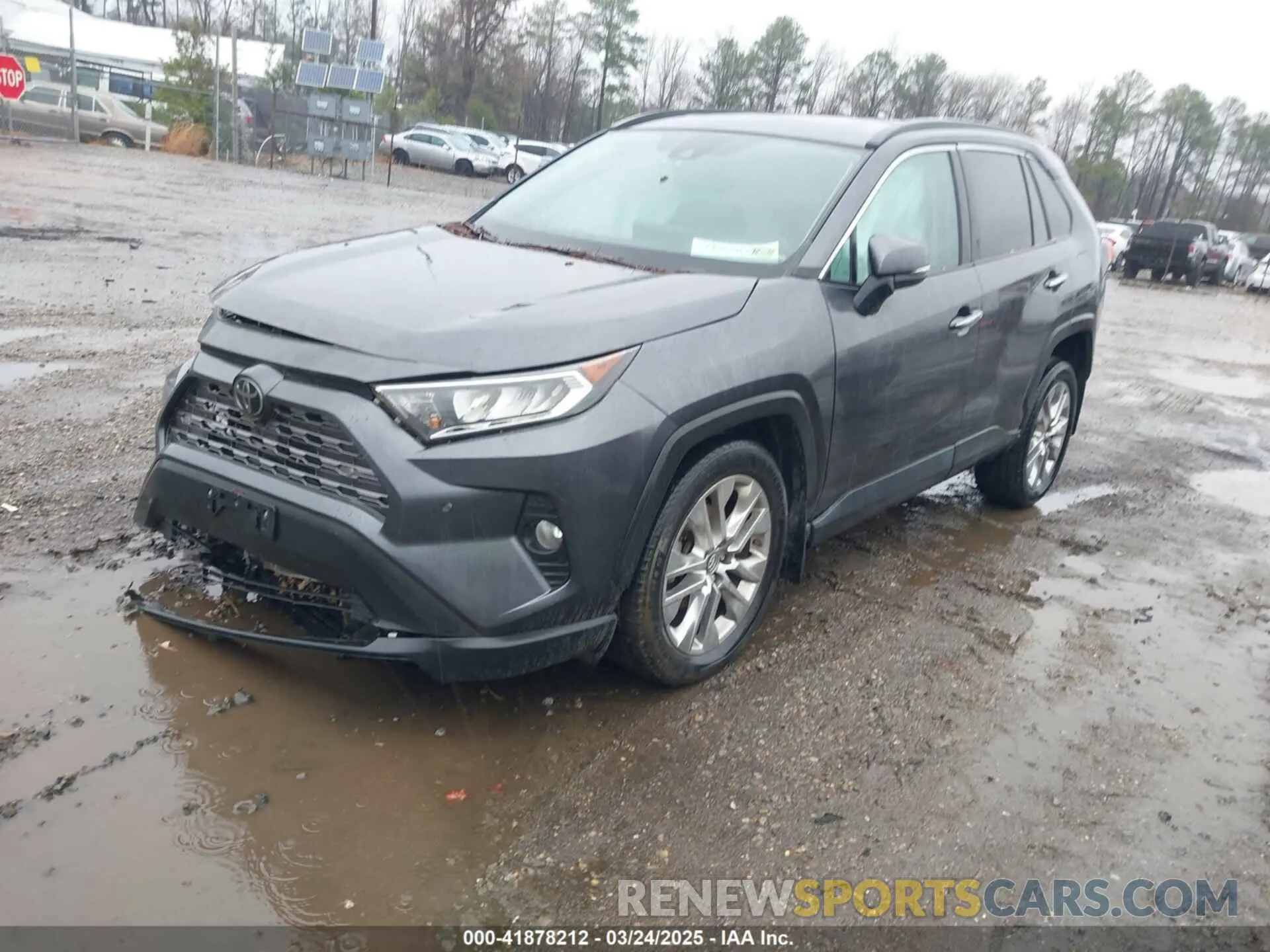 2 Photograph of a damaged car 2T3N1RFV4KC034761 TOYOTA RAV4 2019