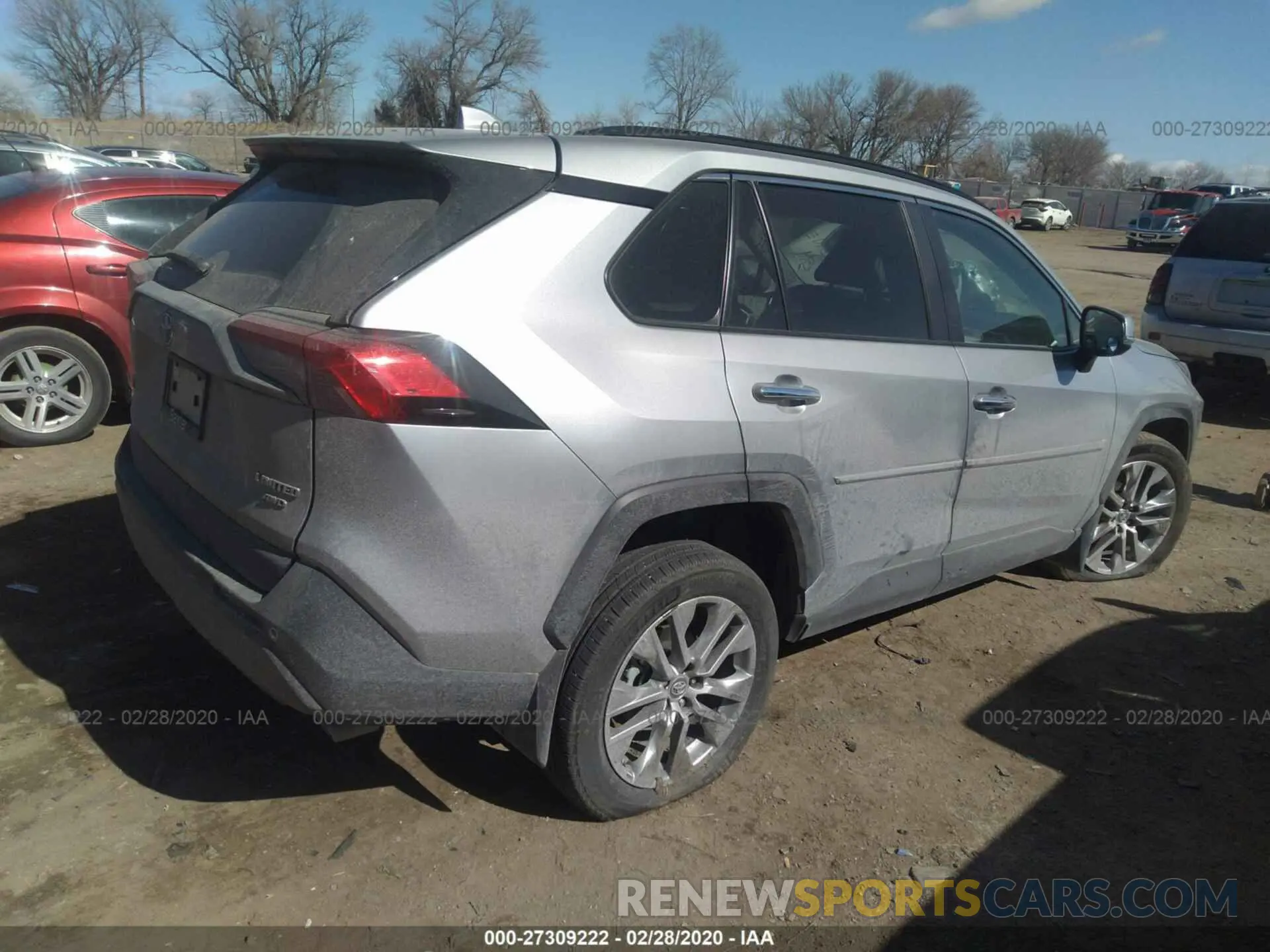 4 Photograph of a damaged car 2T3N1RFV5KC011392 TOYOTA RAV4 2019