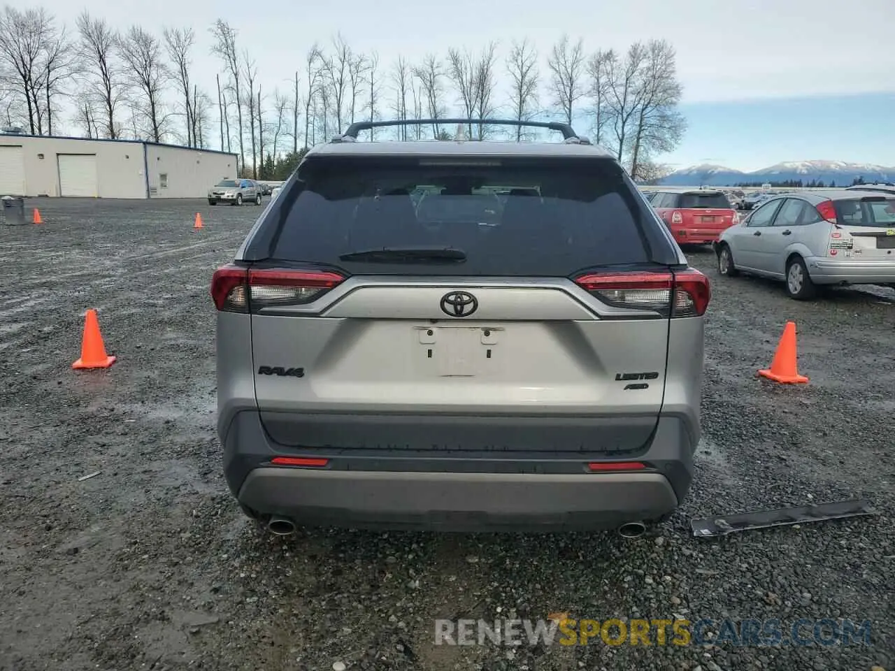 6 Фотография поврежденного автомобиля 2T3N1RFV6KC057202 TOYOTA RAV4 2019