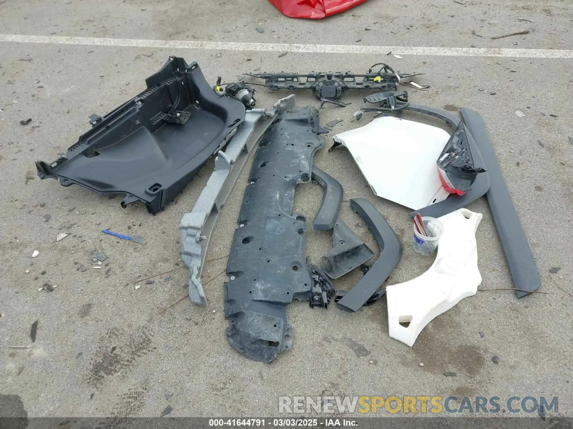 12 Фотография поврежденного автомобиля 2T3N1RFVXKW071165 TOYOTA RAV4 2019