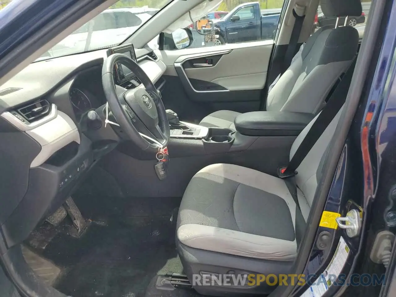 7 Photograph of a damaged car 2T3P1RFV0KW040340 TOYOTA RAV4 2019