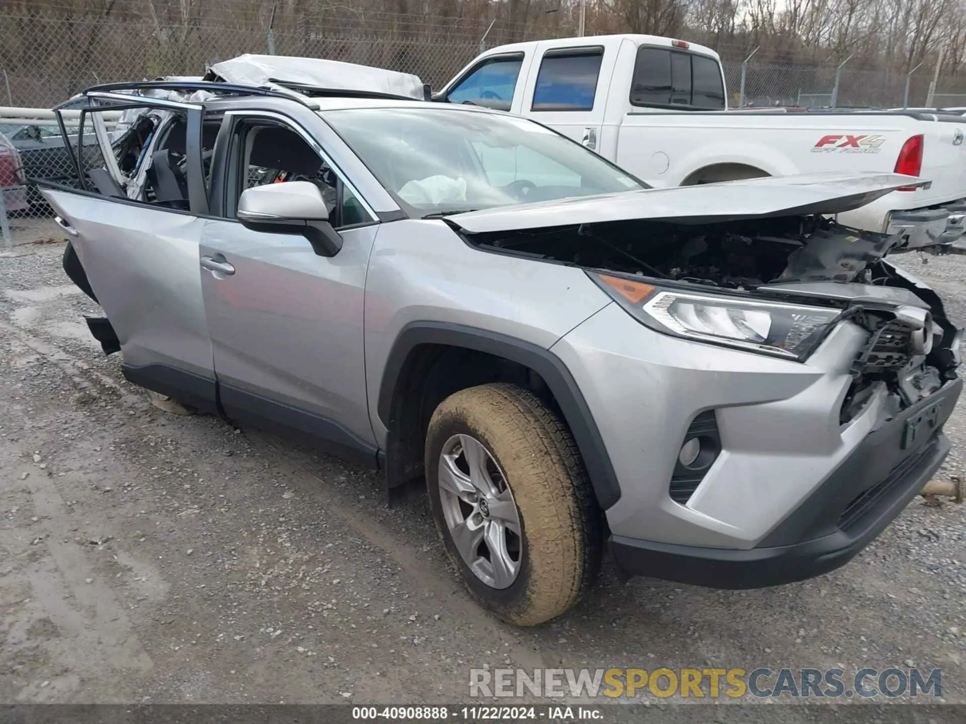 1 Фотография поврежденного автомобиля 2T3P1RFV0KW060670 TOYOTA RAV4 2019