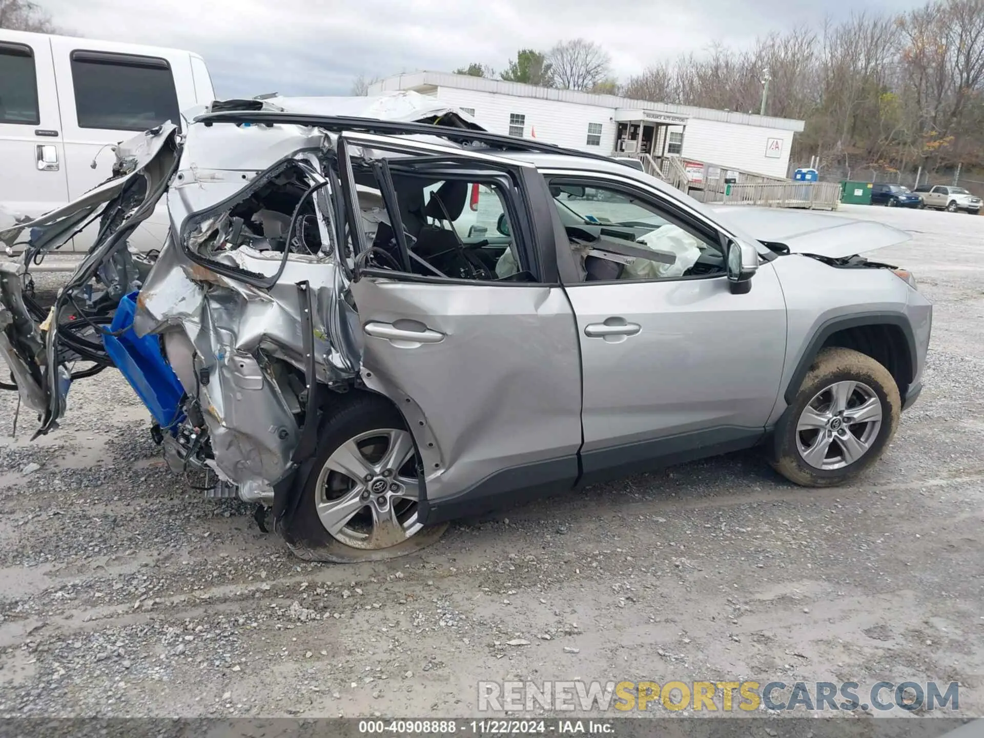12 Фотография поврежденного автомобиля 2T3P1RFV0KW060670 TOYOTA RAV4 2019