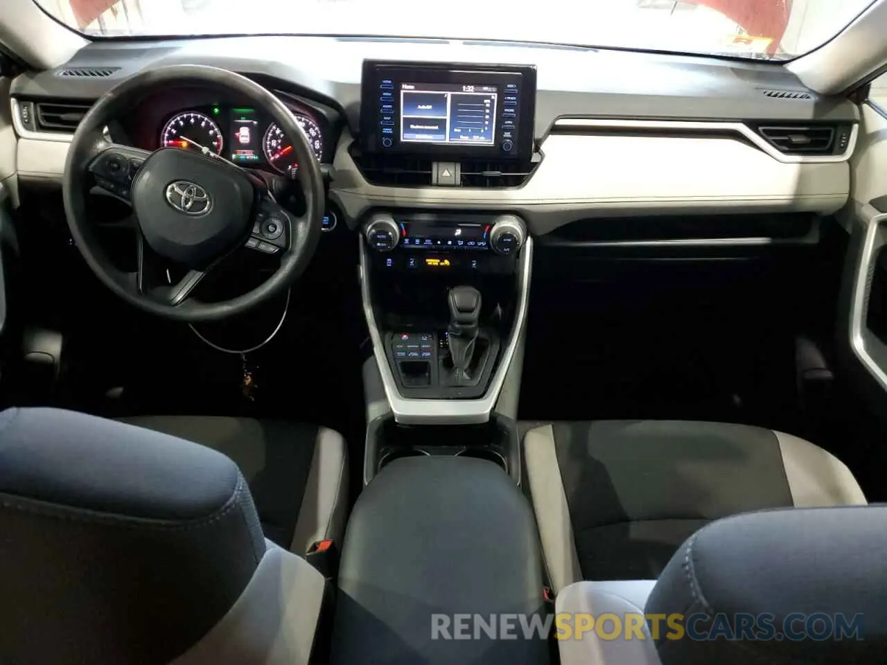 8 Фотография поврежденного автомобиля 2T3P1RFV0KW073337 TOYOTA RAV4 2019