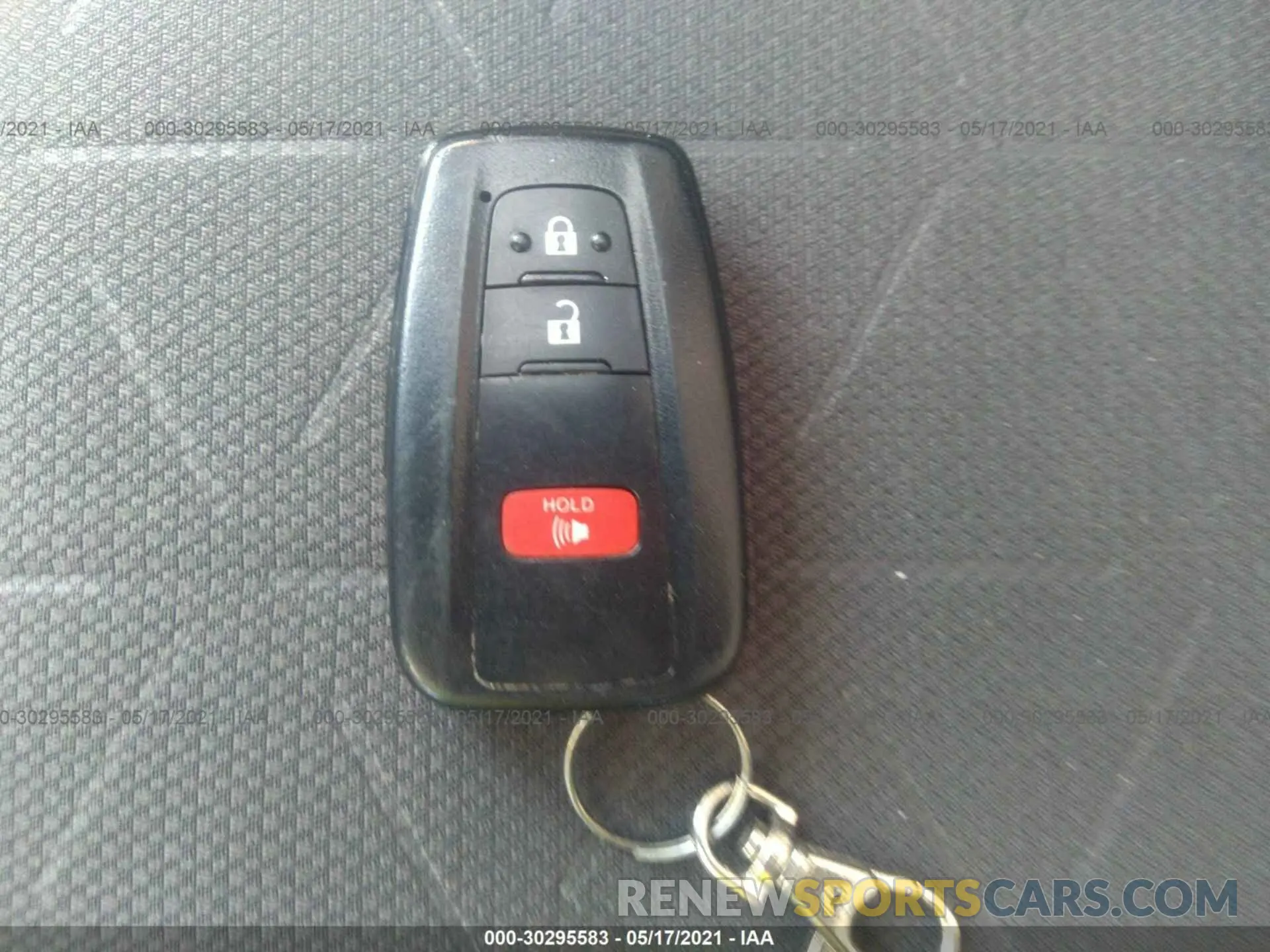 11 Photograph of a damaged car 2T3P1RFV1KC007025 TOYOTA RAV4 2019