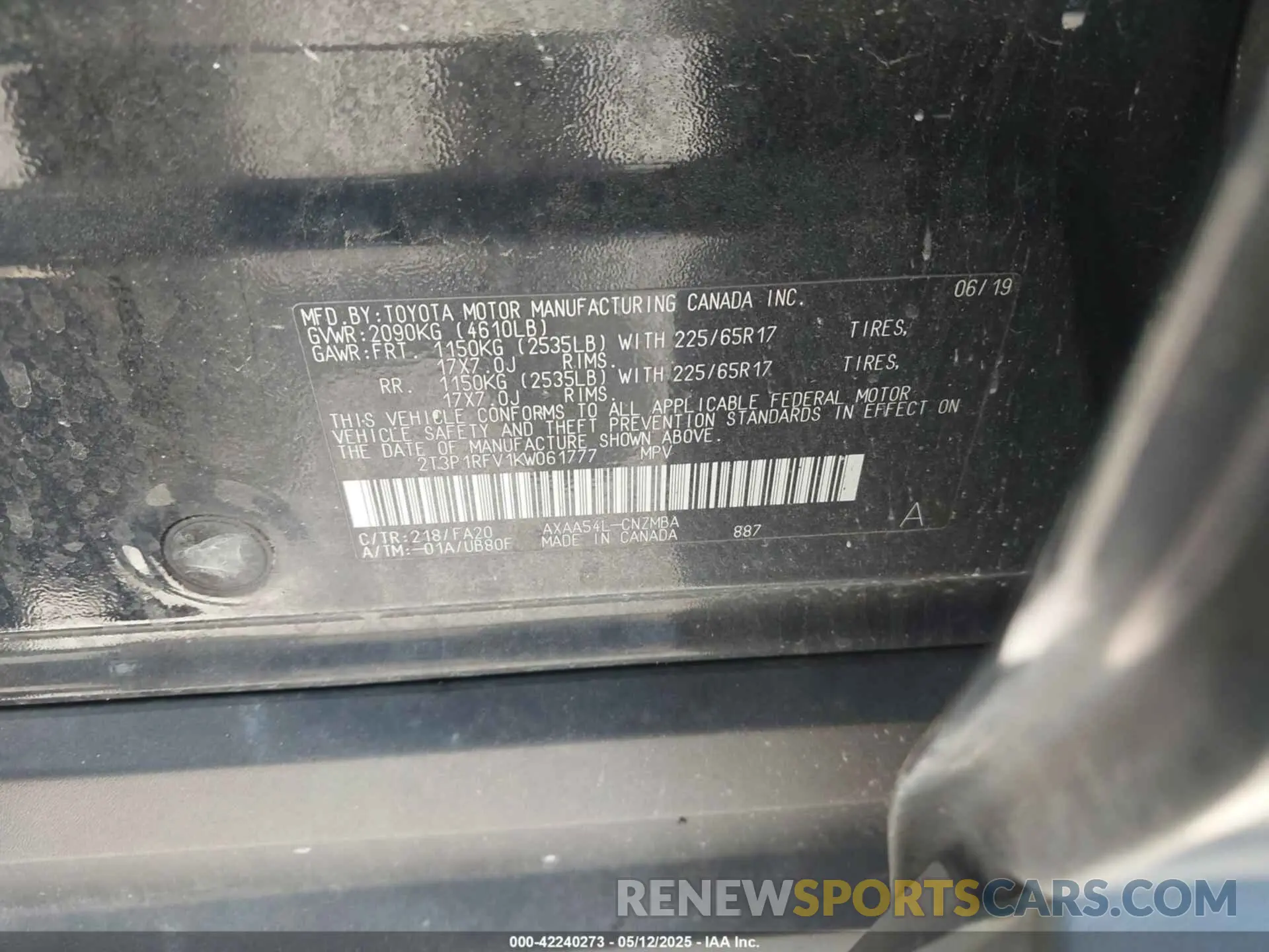 9 Photograph of a damaged car 2T3P1RFV1KW061777 TOYOTA RAV4 2019