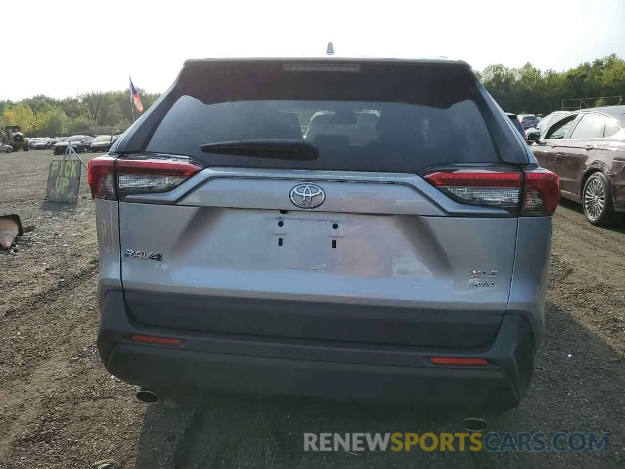 6 Photograph of a damaged car 2T3P1RFV2KC003601 TOYOTA RAV4 2019