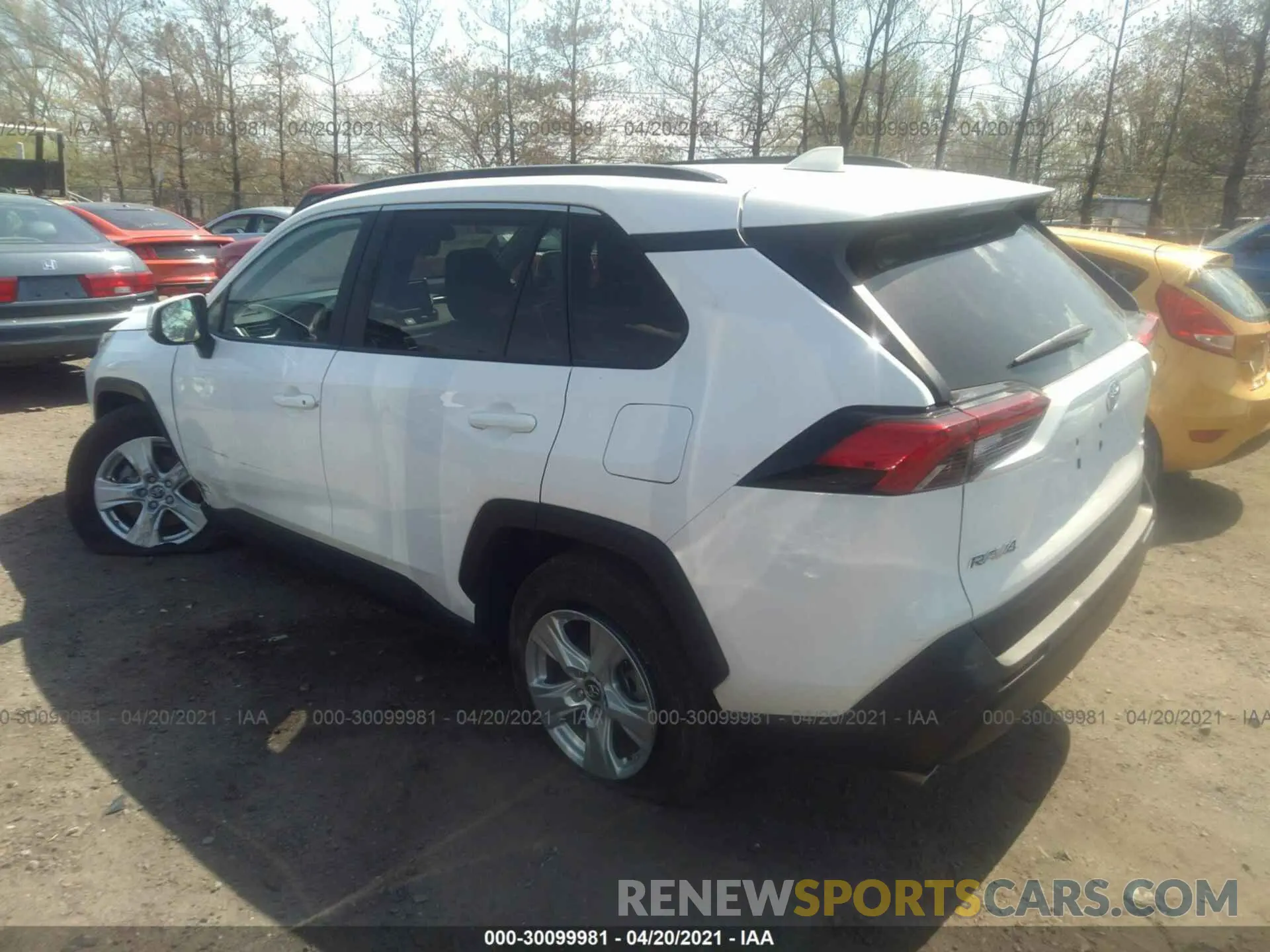3 Photograph of a damaged car 2T3P1RFV2KC016705 TOYOTA RAV4 2019