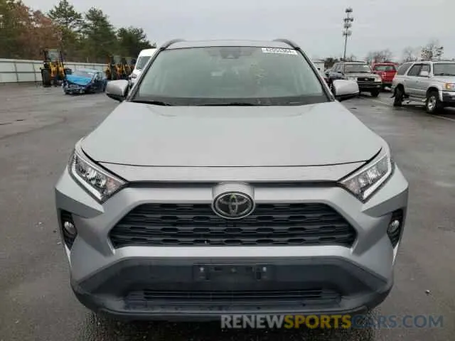 5 Photograph of a damaged car 2T3P1RFV2KW059861 TOYOTA RAV4 2019