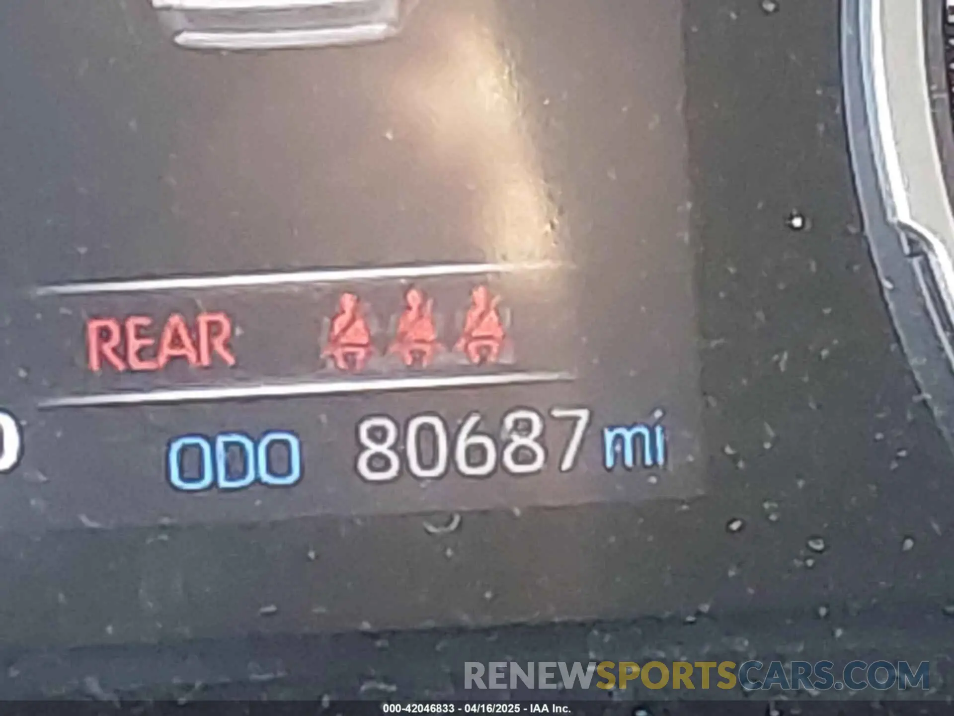 15 Photograph of a damaged car 2T3P1RFV2KW074876 TOYOTA RAV4 2019