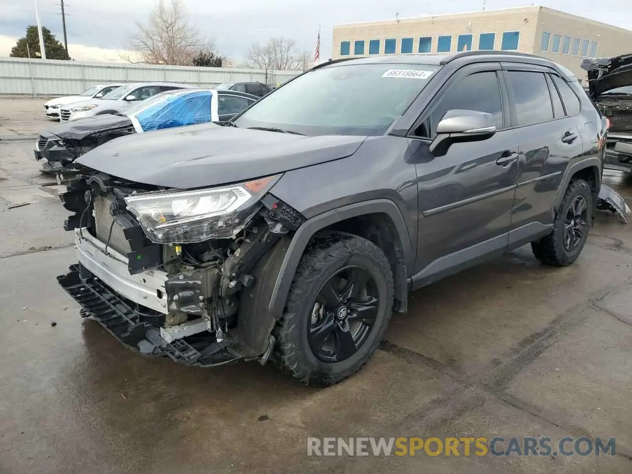 1 Фотография поврежденного автомобиля 2T3P1RFV2KW075302 TOYOTA RAV4 2019