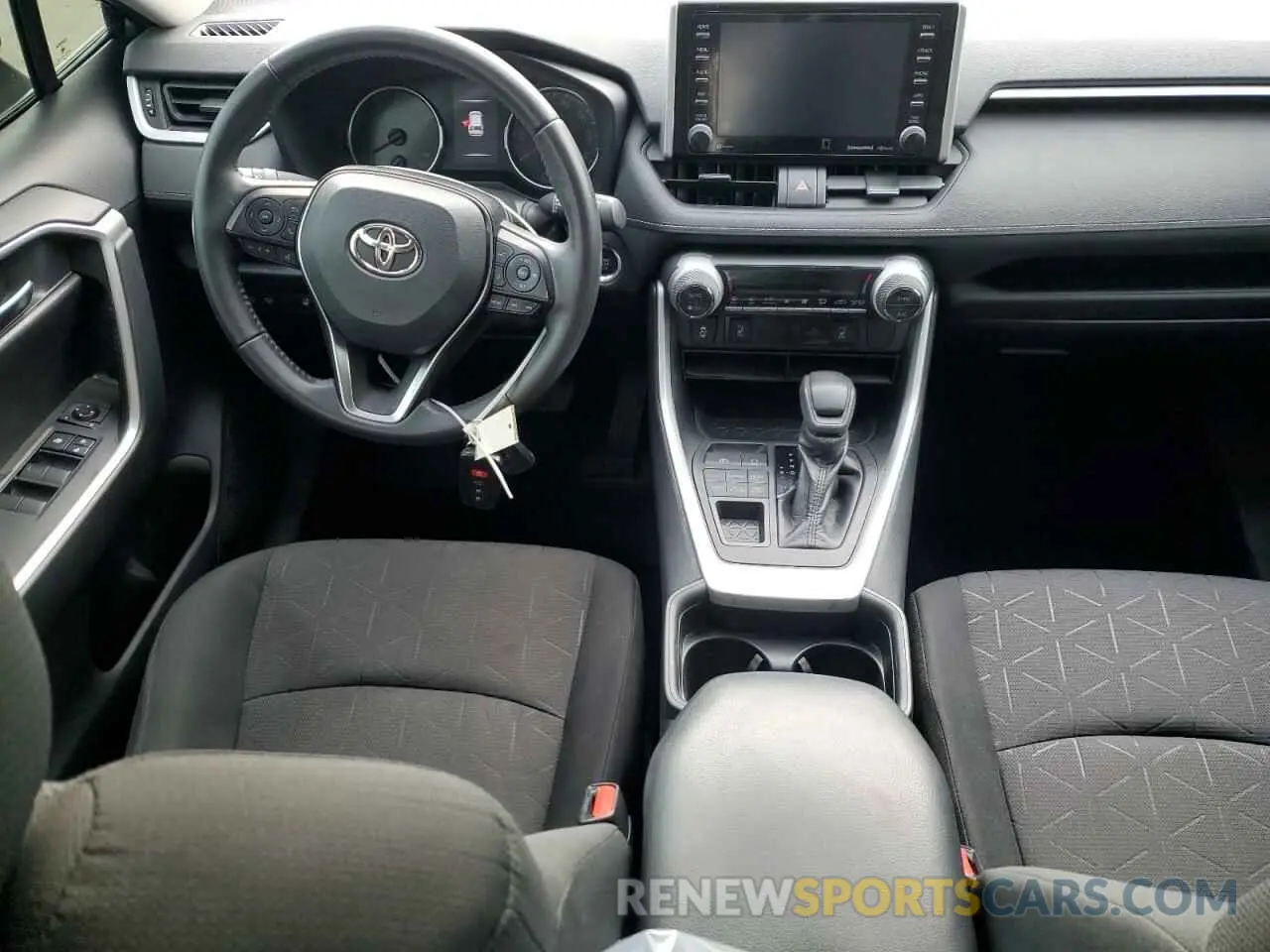 8 Фотография поврежденного автомобиля 2T3P1RFV2KW075302 TOYOTA RAV4 2019