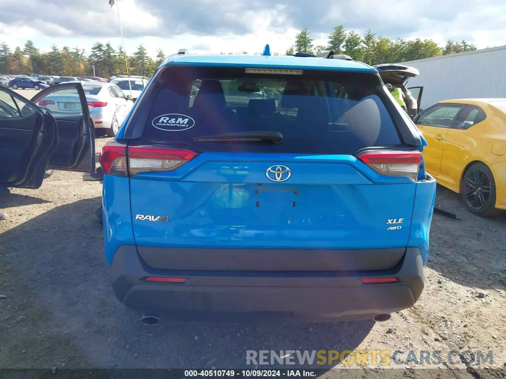 16 Photograph of a damaged car 2T3P1RFV3KC007298 TOYOTA RAV4 2019