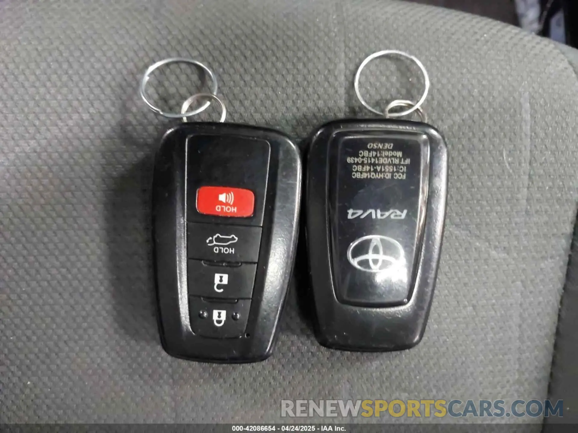 11 Фотография поврежденного автомобиля 2T3P1RFV3KW017781 TOYOTA RAV4 2019