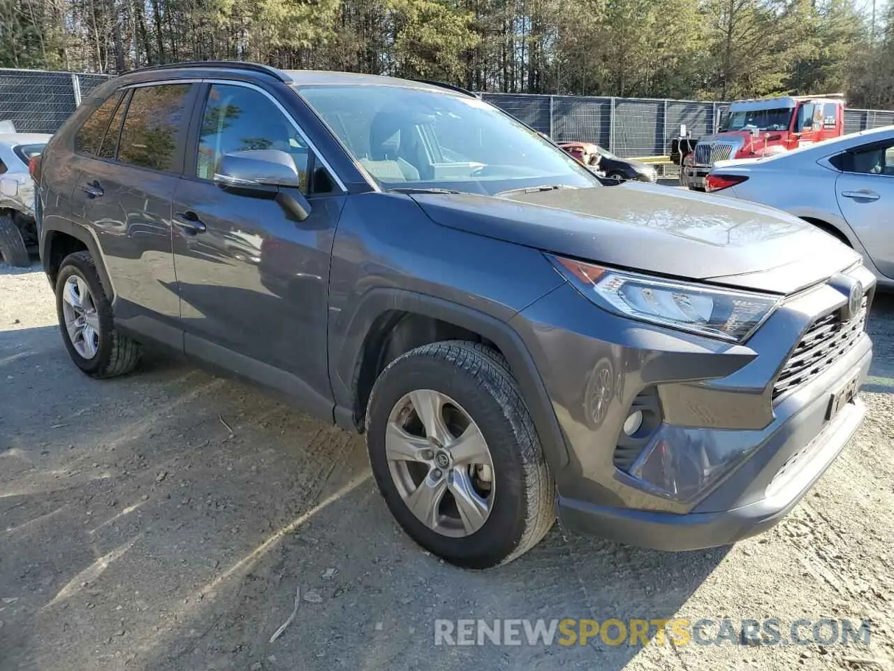 4 Фотография поврежденного автомобиля 2T3P1RFV3KW066642 TOYOTA RAV4 2019