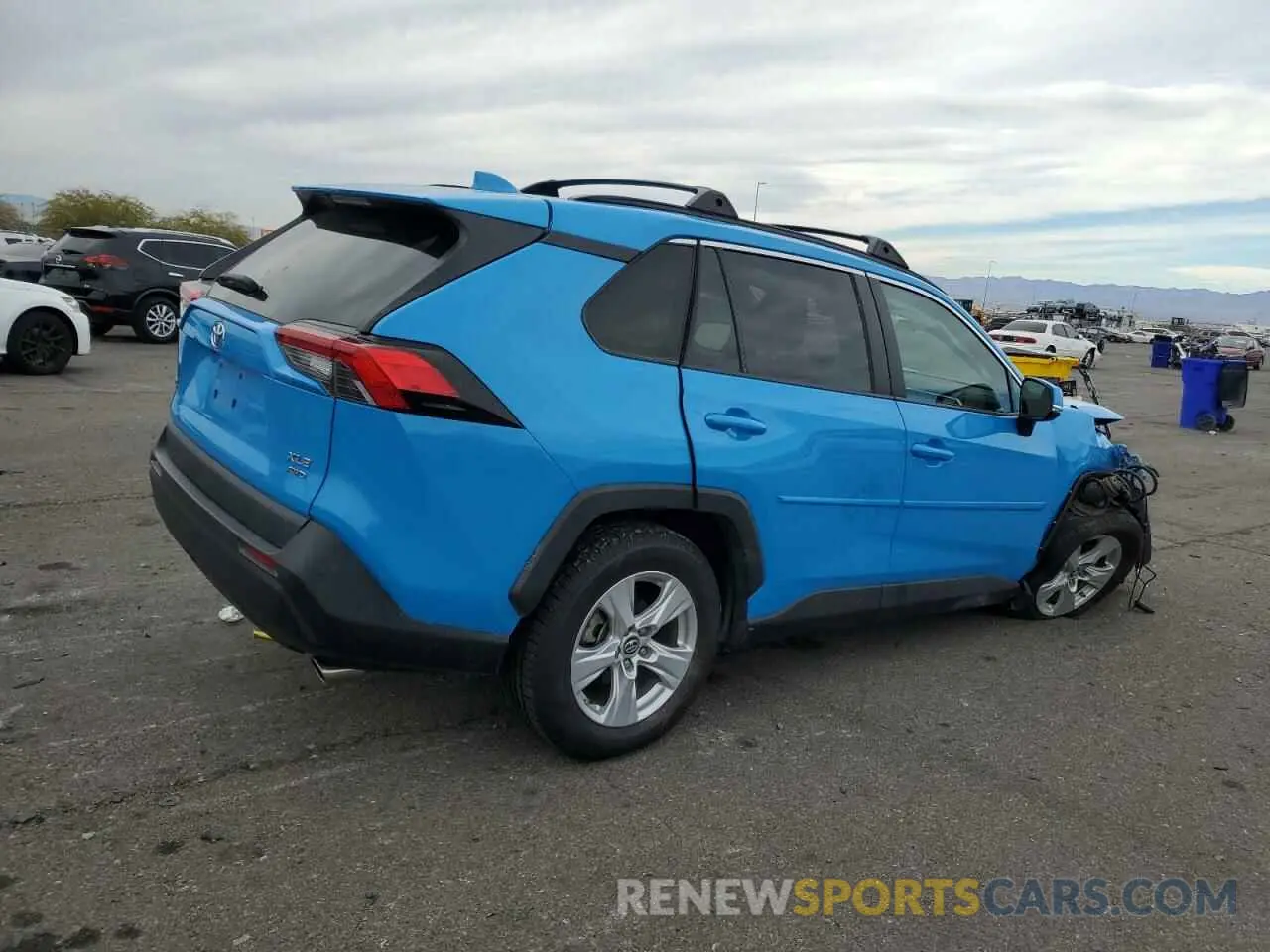 3 Фотография поврежденного автомобиля 2T3P1RFV4KW011729 TOYOTA RAV4 2019