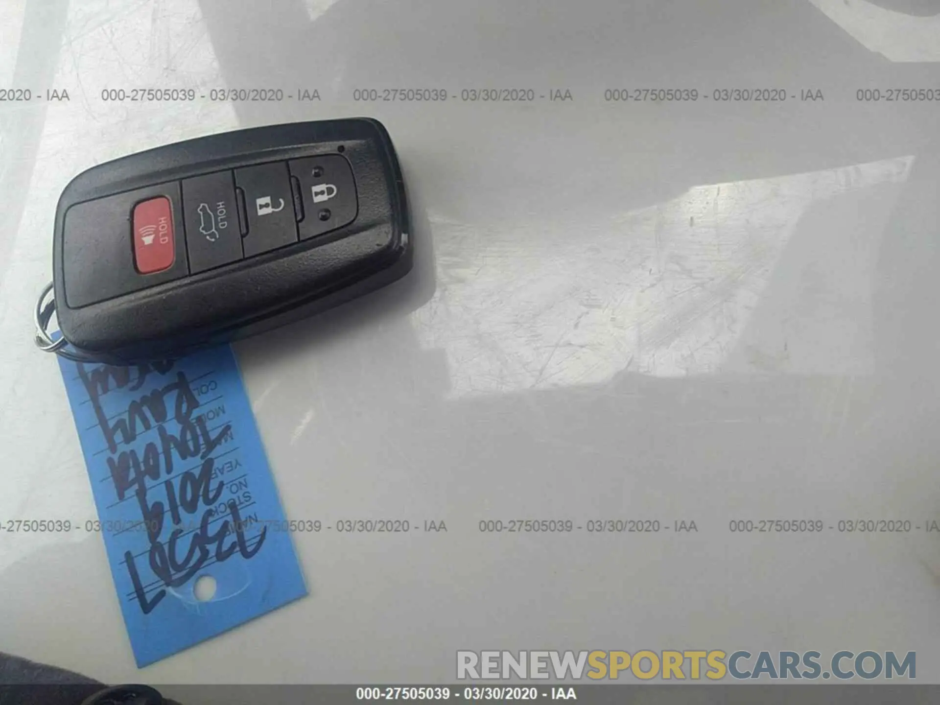11 Photograph of a damaged car 2T3P1RFV5KC004242 TOYOTA RAV4 2019