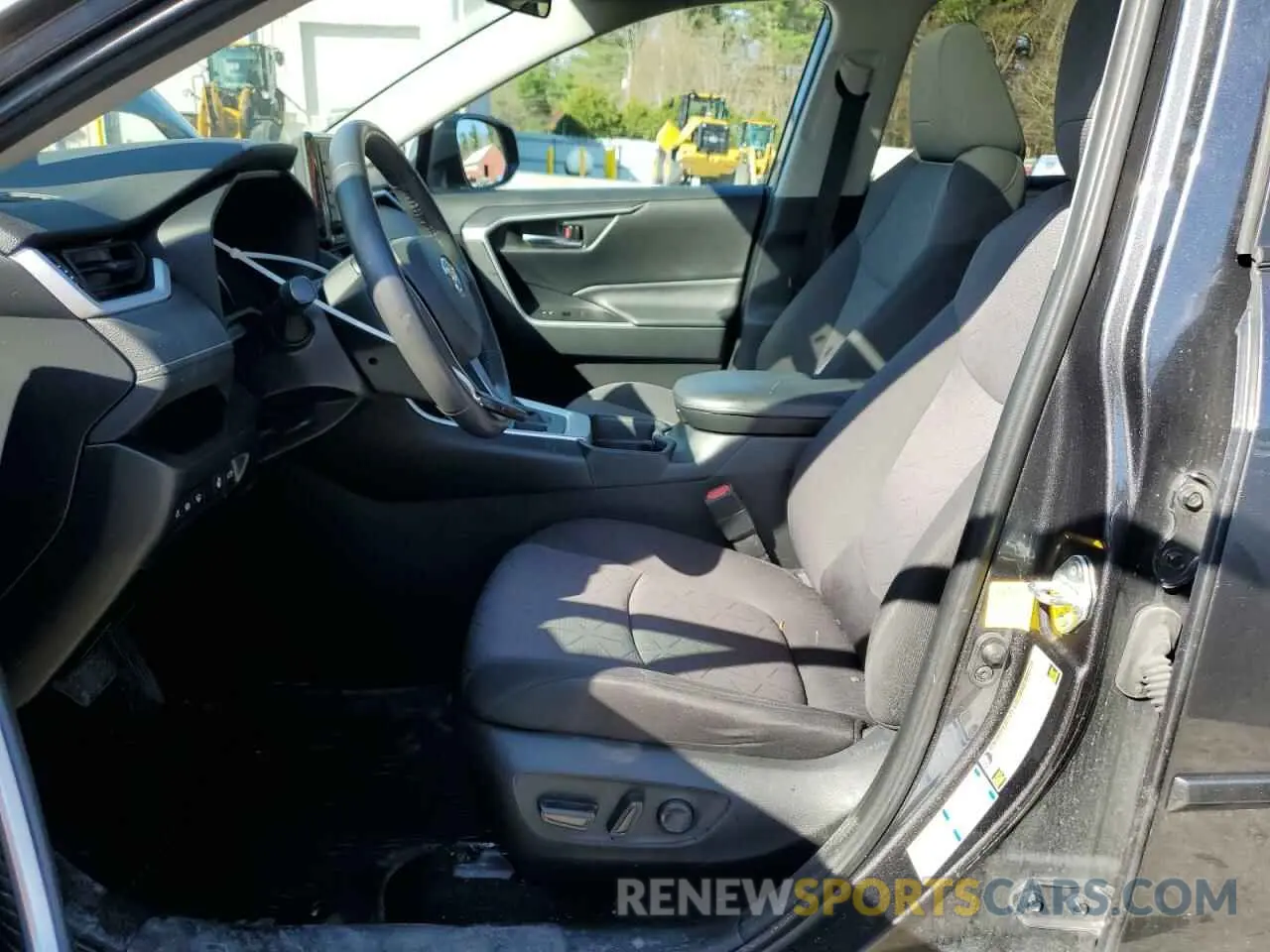 7 Фотография поврежденного автомобиля 2T3P1RFV5KC047513 TOYOTA RAV4 2019