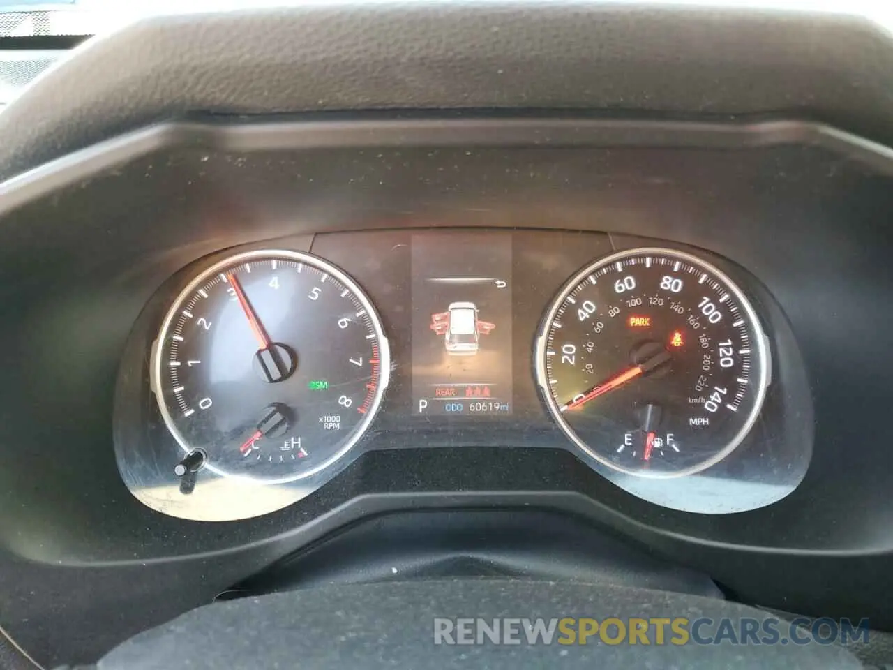 9 Photograph of a damaged car 2T3P1RFV5KW055822 TOYOTA RAV4 2019