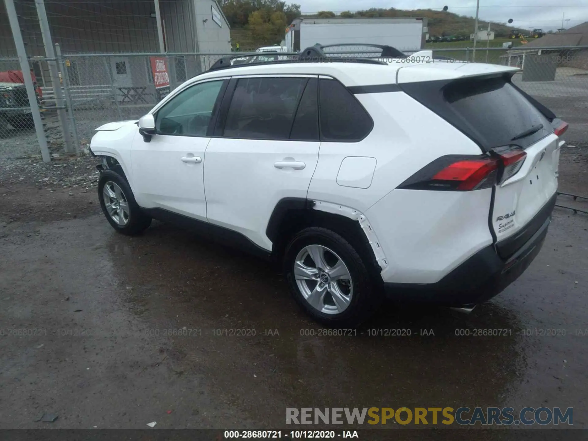 3 Photograph of a damaged car 2T3P1RFV5KW067811 TOYOTA RAV4 2019