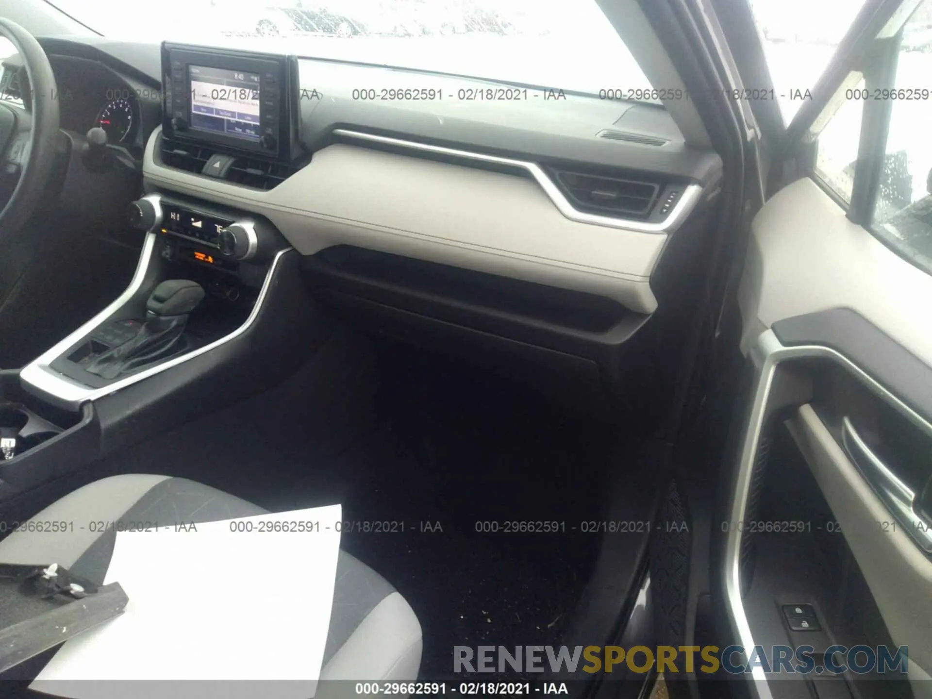 5 Photograph of a damaged car 2T3P1RFV6KC004931 TOYOTA RAV4 2019