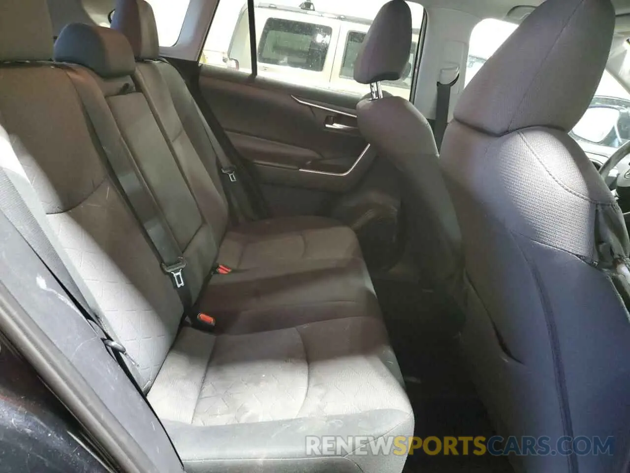 11 Фотография поврежденного автомобиля 2T3P1RFV6KC008669 TOYOTA RAV4 2019