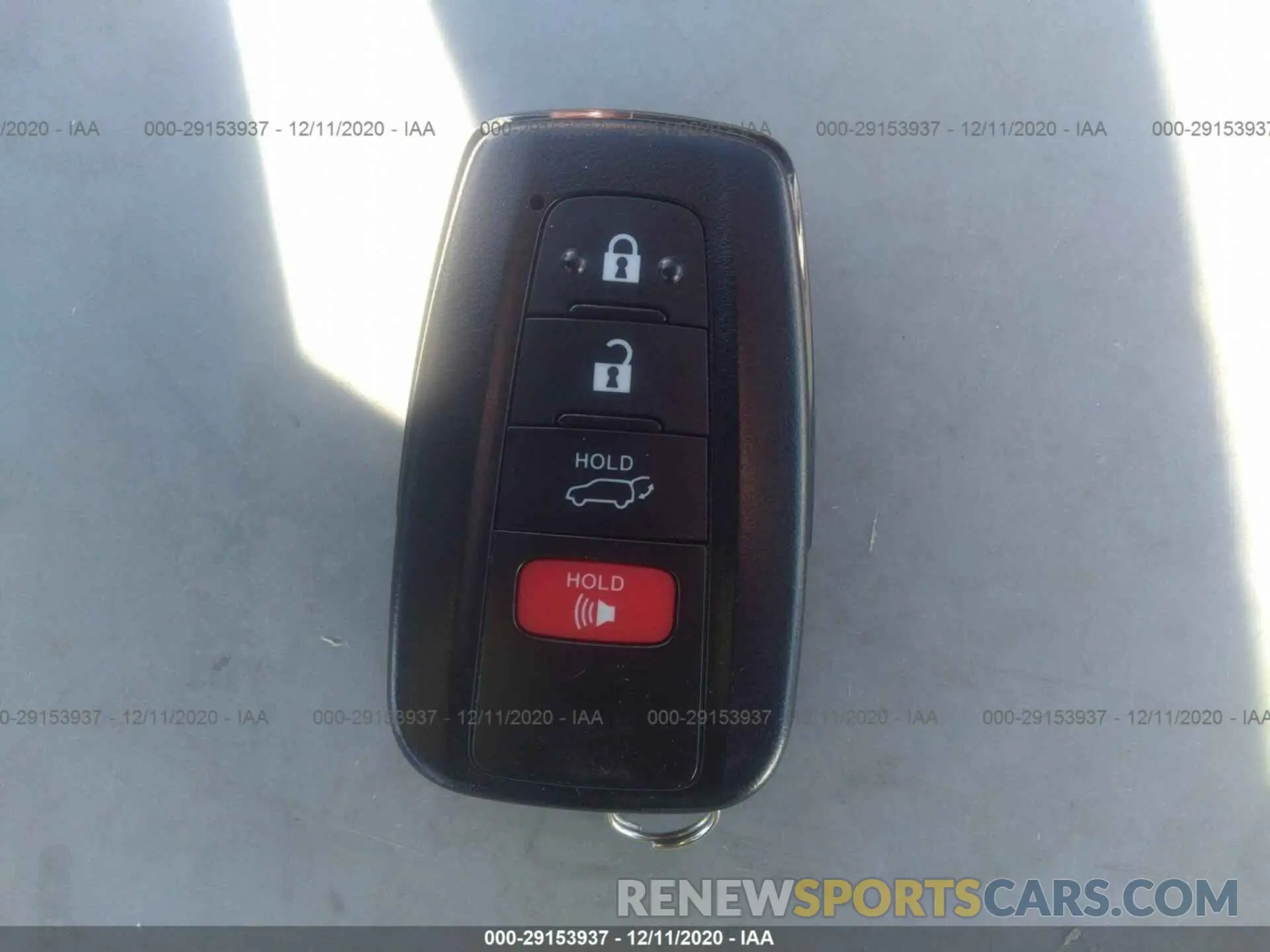 11 Фотография поврежденного автомобиля 2T3P1RFV6KC032146 TOYOTA RAV4 2019