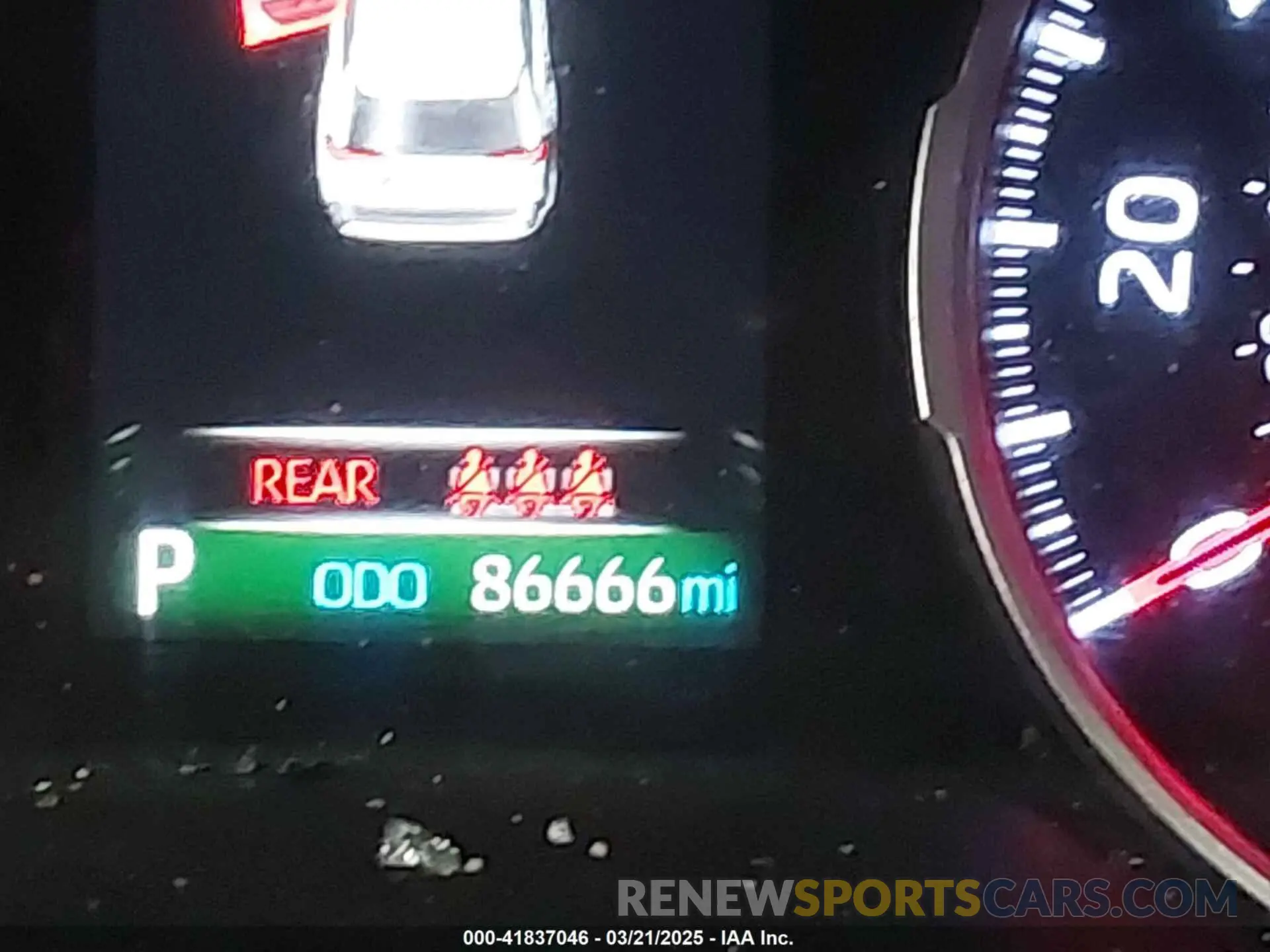 15 Photograph of a damaged car 2T3P1RFV6KC053546 TOYOTA RAV4 2019