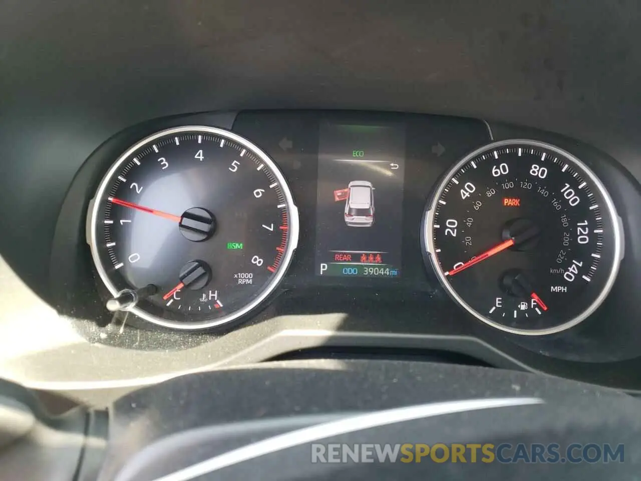 8 Фотография поврежденного автомобиля 2T3P1RFV6KW033778 TOYOTA RAV4 2019