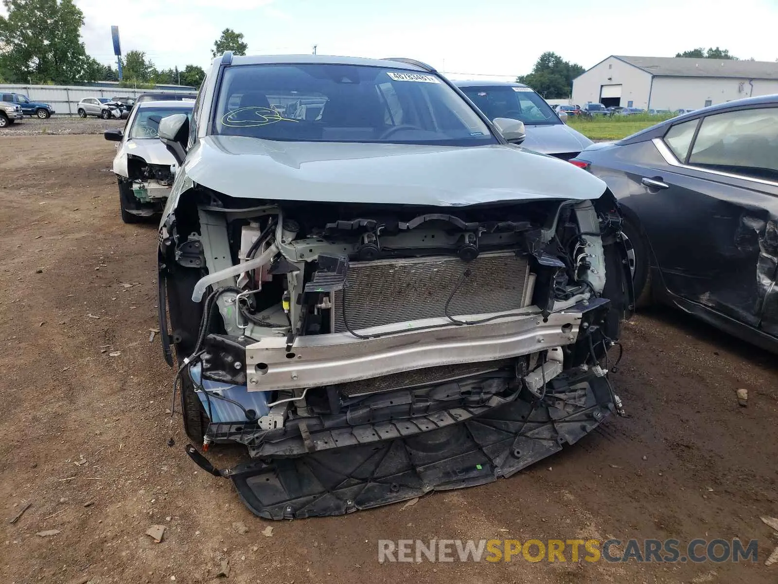 9 Photograph of a damaged car 2T3P1RFV6KW043341 TOYOTA RAV4 2019