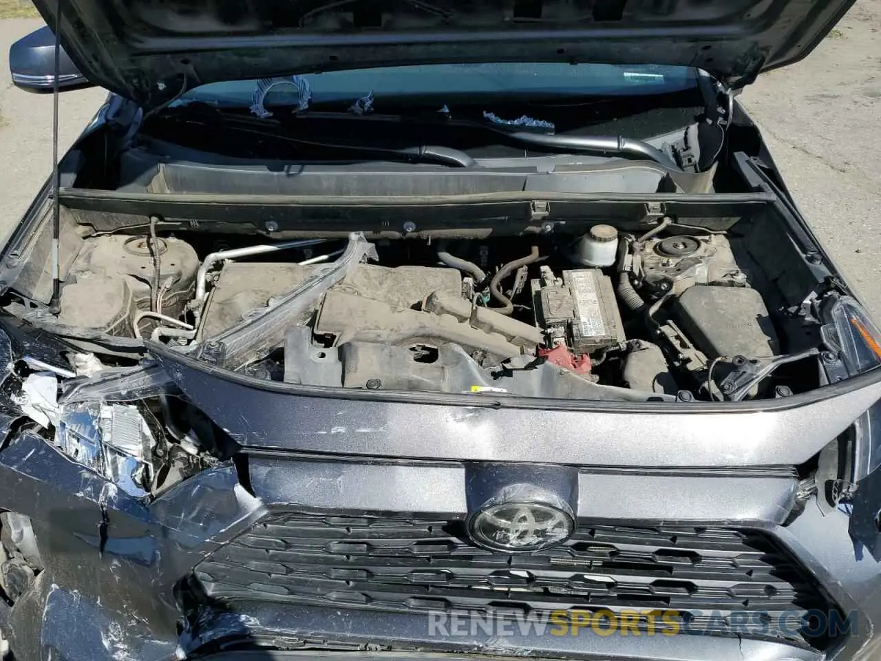 13 Photograph of a damaged car 2T3P1RFV6KW065050 TOYOTA RAV4 2019
