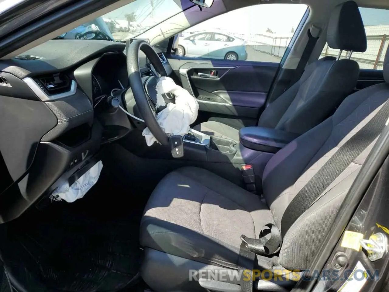 7 Photograph of a damaged car 2T3P1RFV6KW065050 TOYOTA RAV4 2019