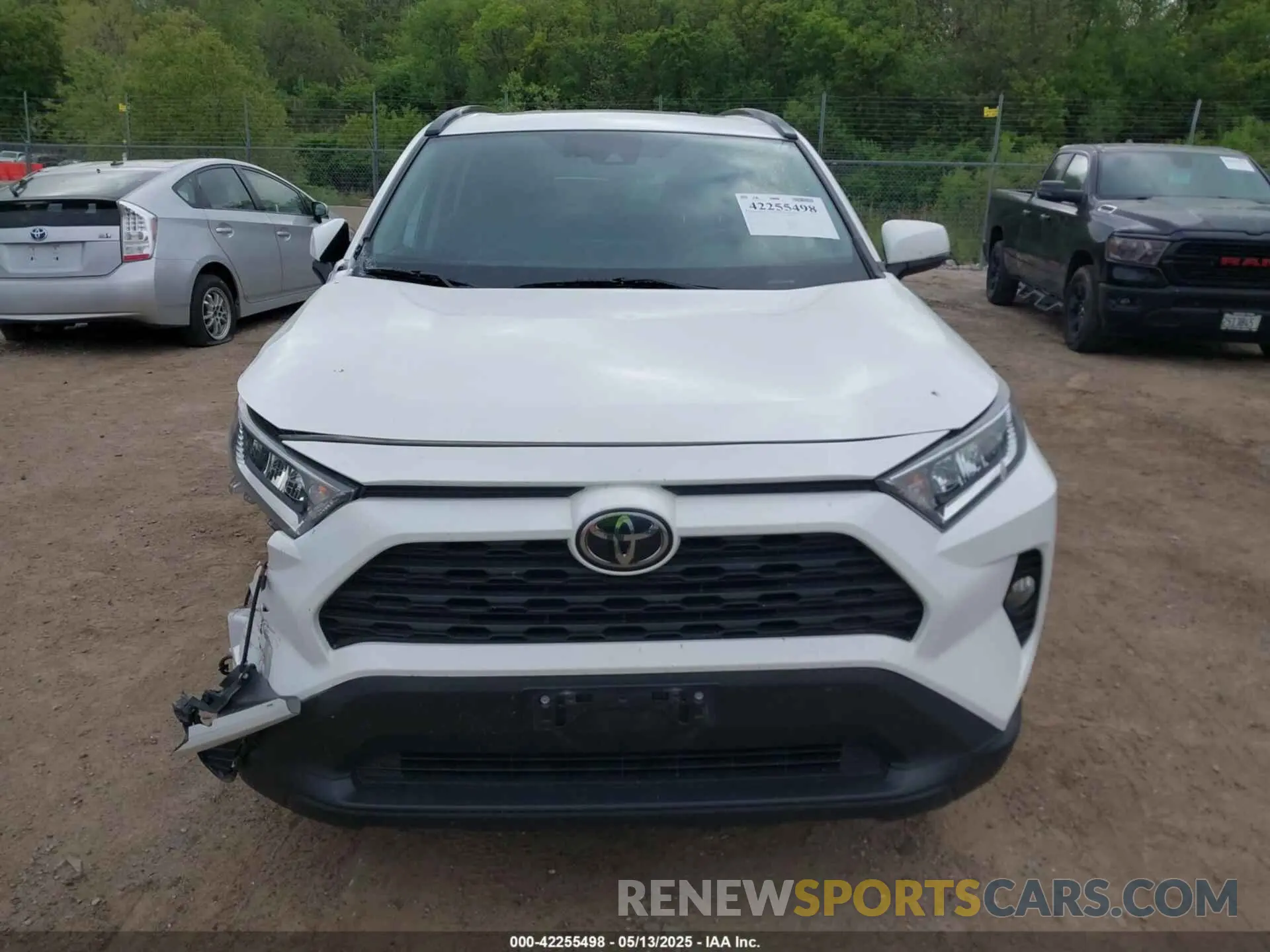 12 Фотография поврежденного автомобиля 2T3P1RFV6KW081863 TOYOTA RAV4 2019