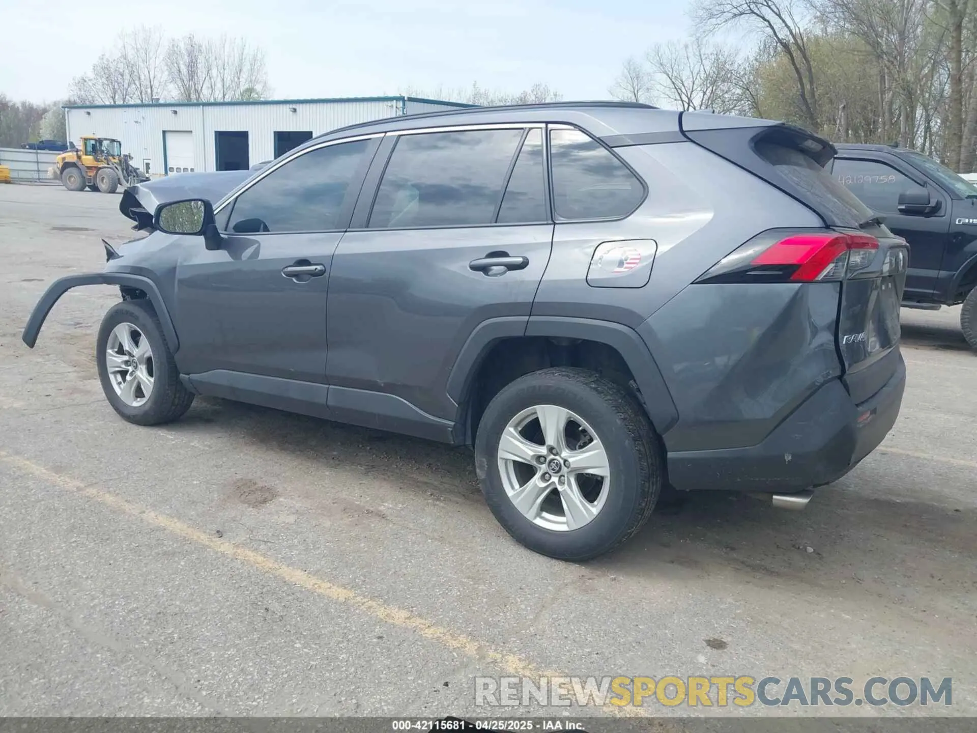 3 Фотография поврежденного автомобиля 2T3P1RFV7KC007112 TOYOTA RAV4 2019