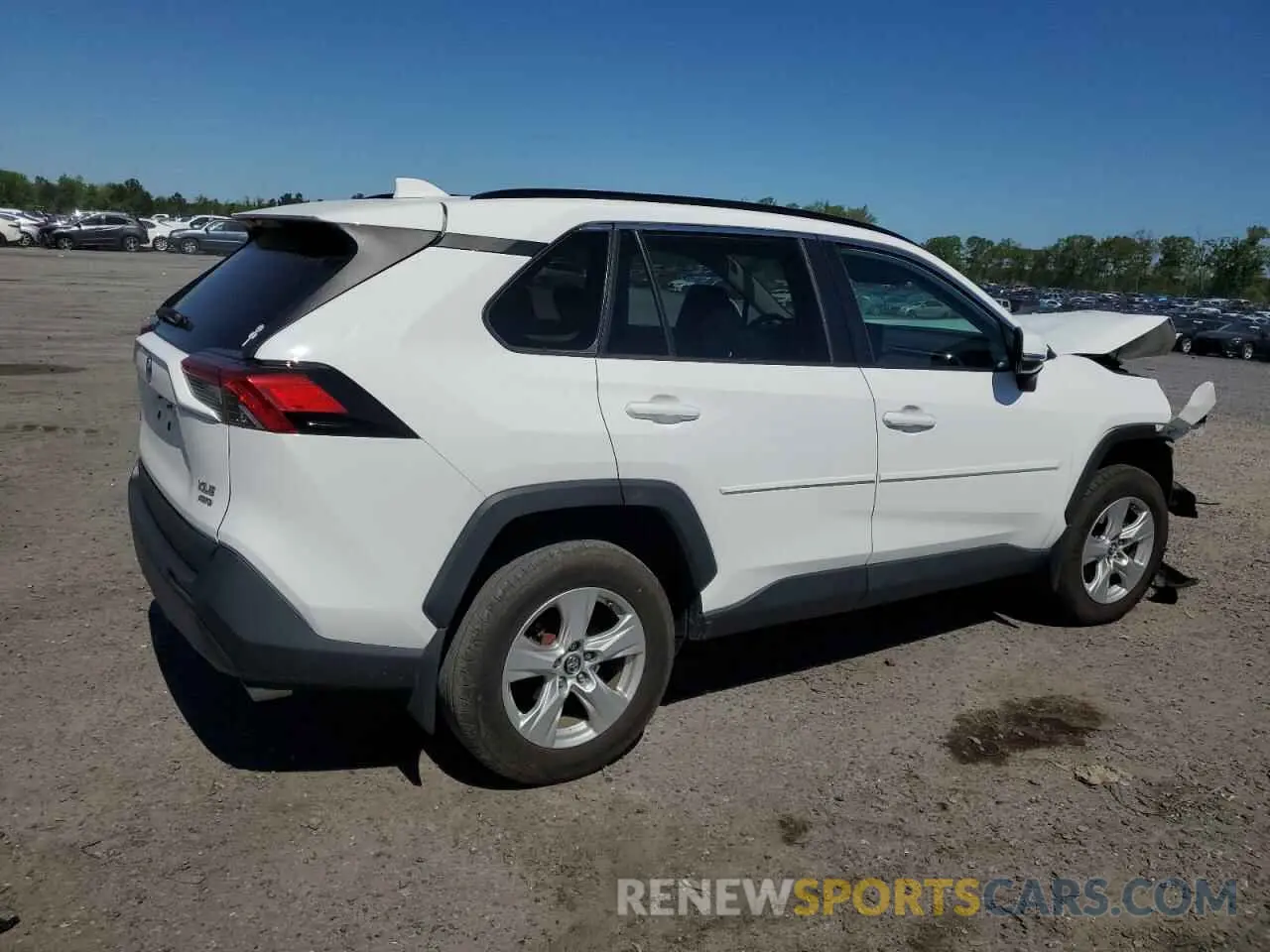 3 Photograph of a damaged car 2T3P1RFV7KC029904 TOYOTA RAV4 2019
