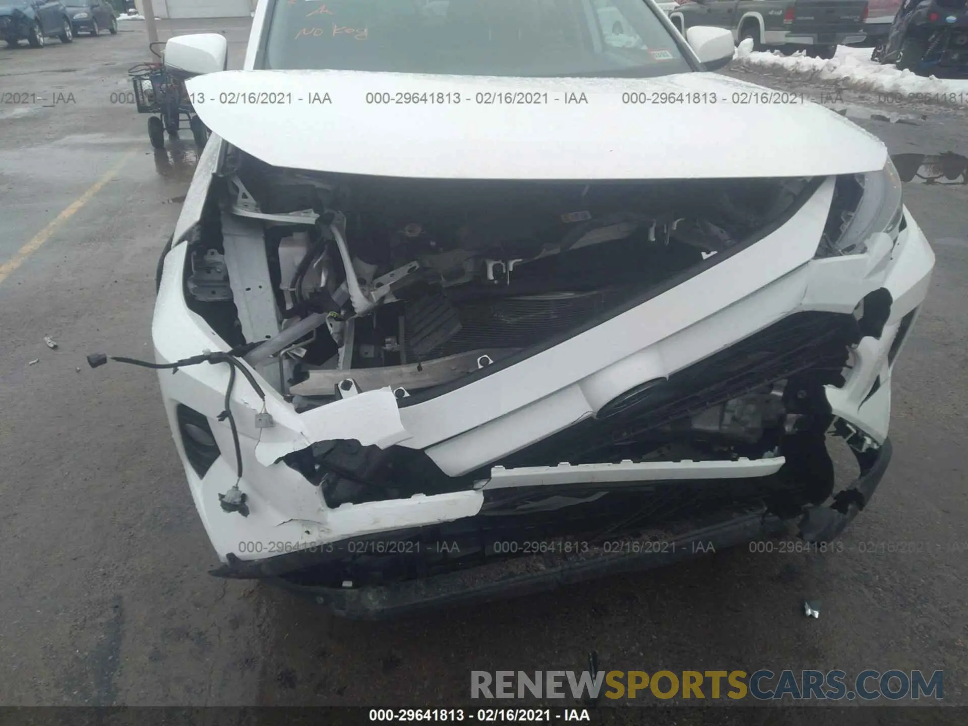 6 Photograph of a damaged car 2T3P1RFV7KC033757 TOYOTA RAV4 2019