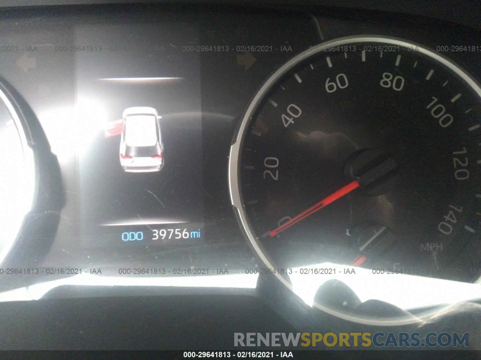 7 Photograph of a damaged car 2T3P1RFV7KC033757 TOYOTA RAV4 2019
