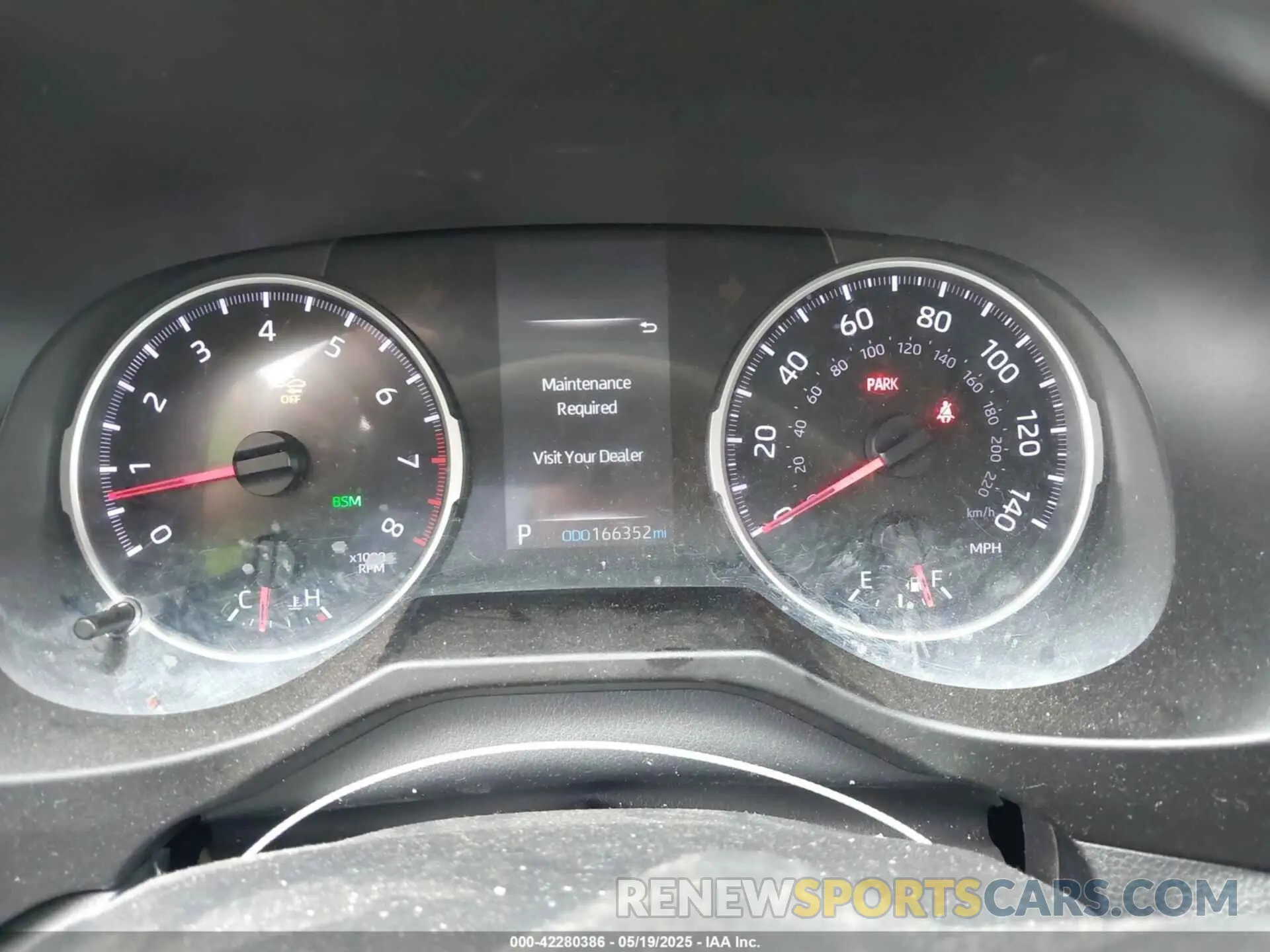 7 Photograph of a damaged car 2T3P1RFV8KW040053 TOYOTA RAV4 2019