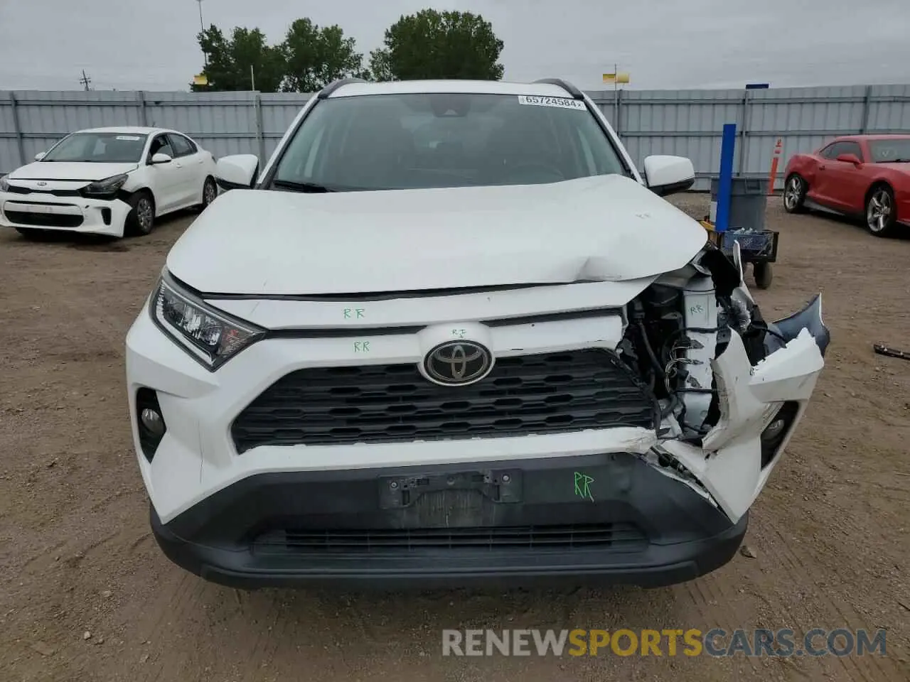5 Photograph of a damaged car 2T3P1RFV9KC010867 TOYOTA RAV4 2019