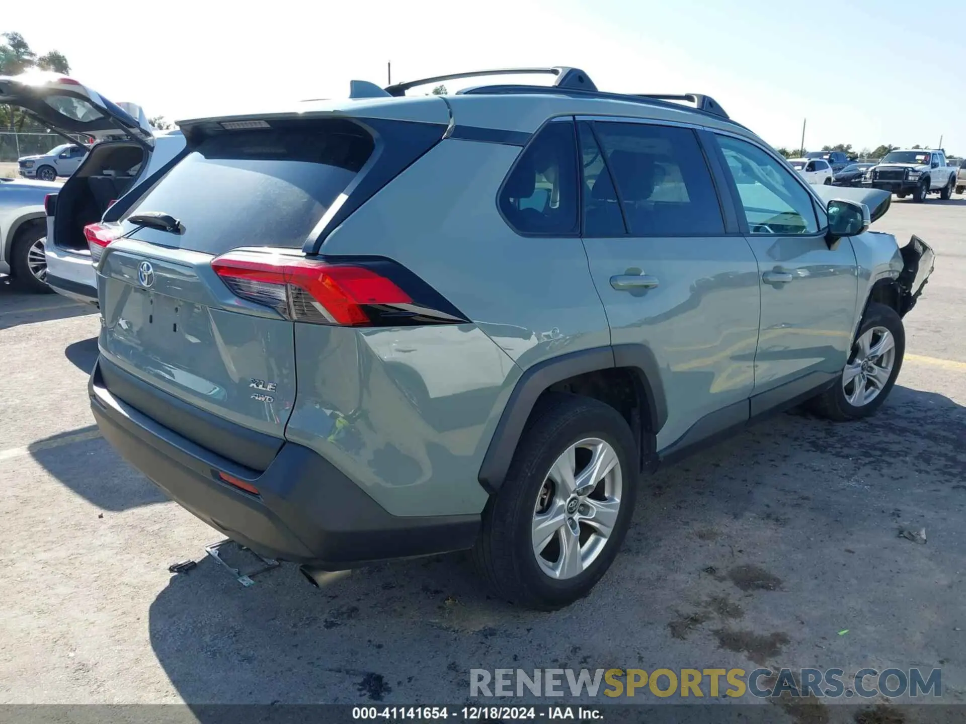 4 Фотография поврежденного автомобиля 2T3P1RFV9KC011436 TOYOTA RAV4 2019