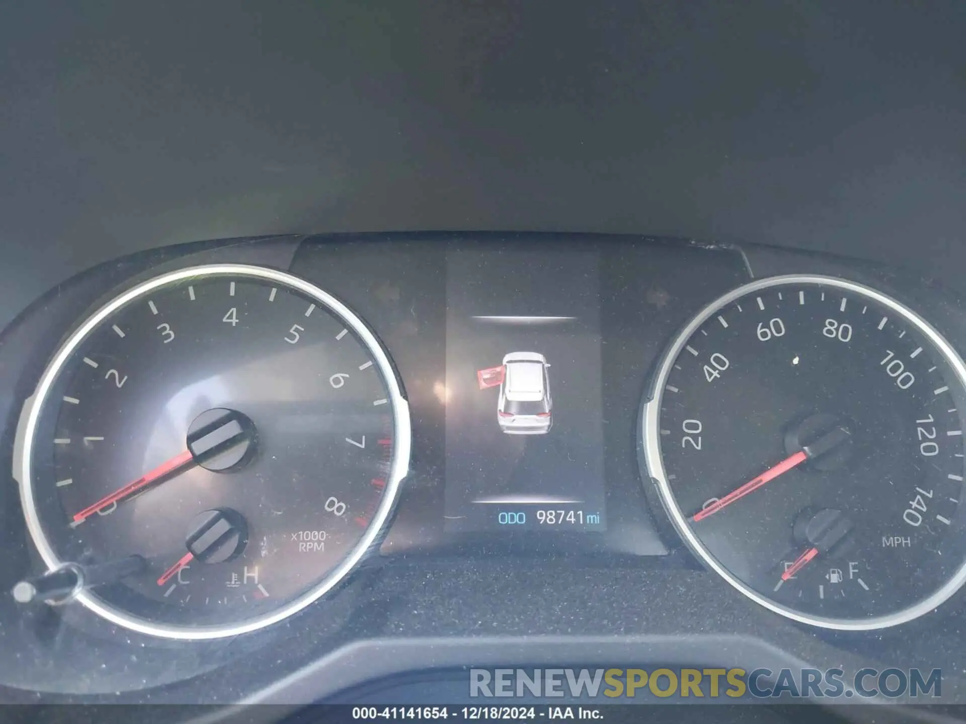 7 Фотография поврежденного автомобиля 2T3P1RFV9KC011436 TOYOTA RAV4 2019