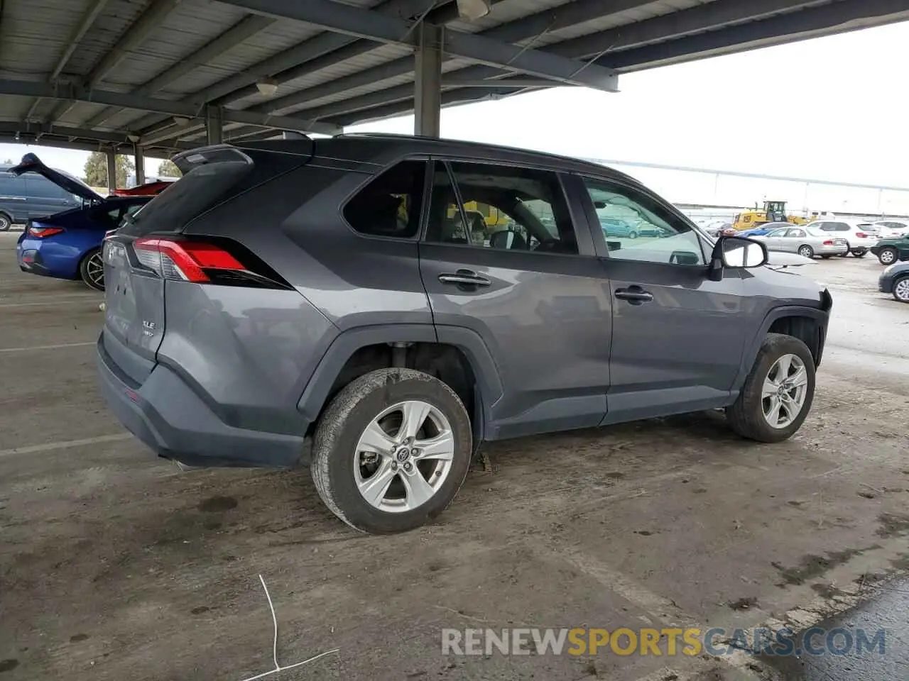 3 Photograph of a damaged car 2T3P1RFV9KW064863 TOYOTA RAV4 2019