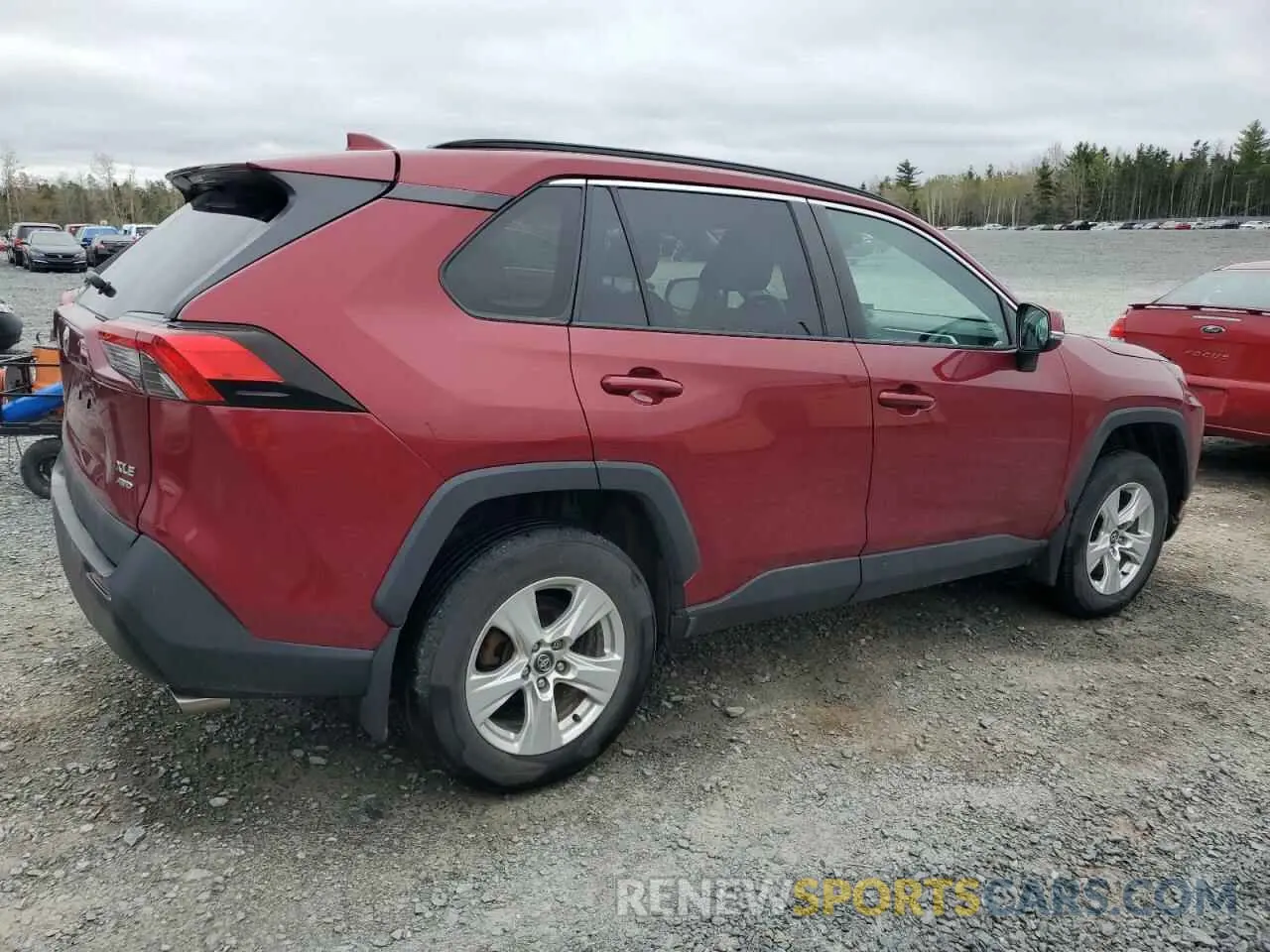 3 Фотография поврежденного автомобиля 2T3R1RFV9KW043939 TOYOTA RAV4 2019