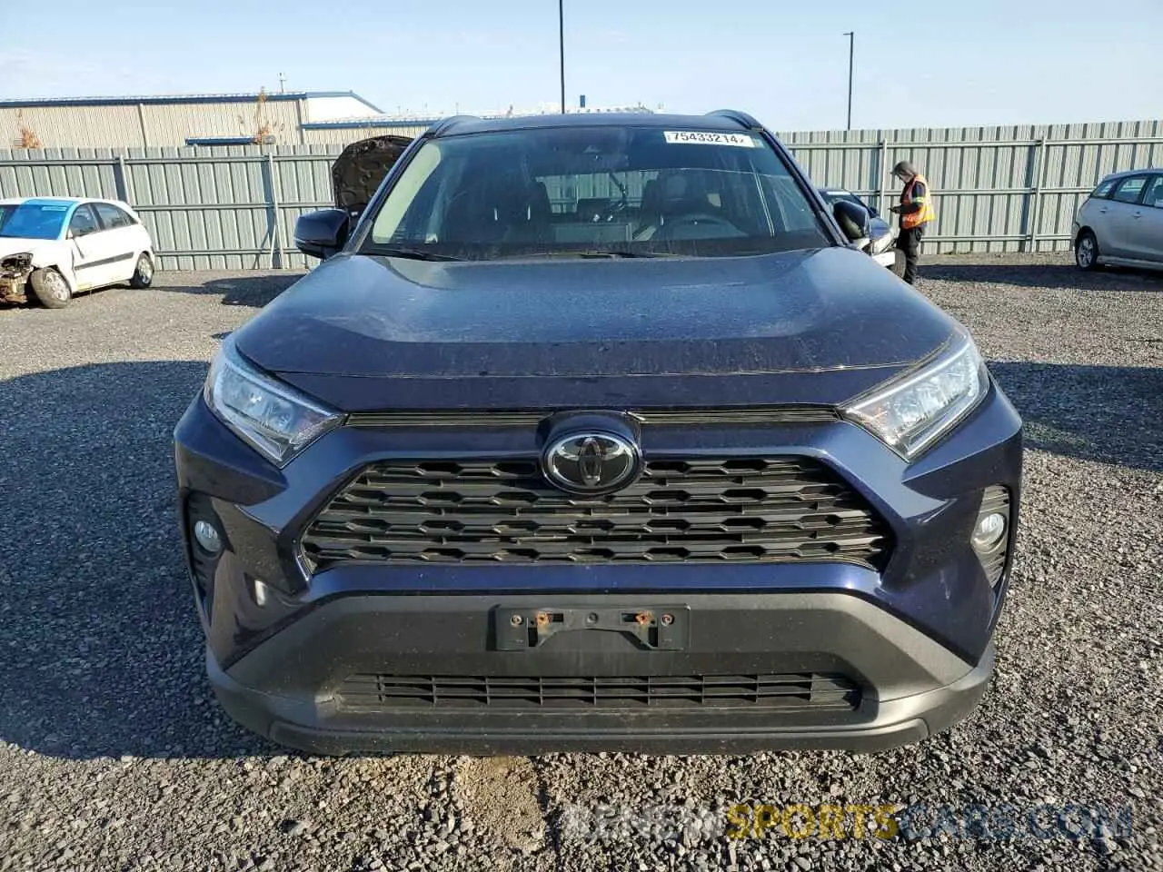 5 Photograph of a damaged car 2T3R1RFVXKW039270 TOYOTA RAV4 2019