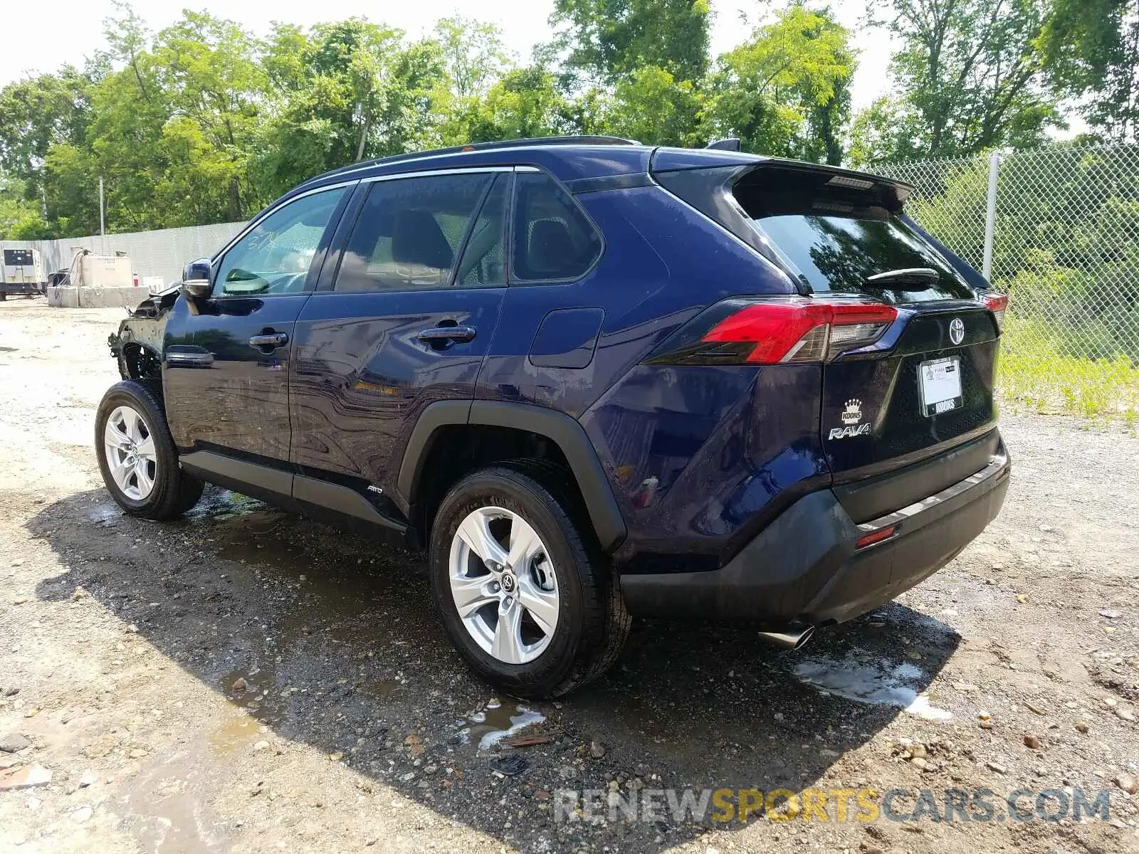 3 Фотография поврежденного автомобиля 2T3RWRFV2KW009021 TOYOTA RAV4 2019