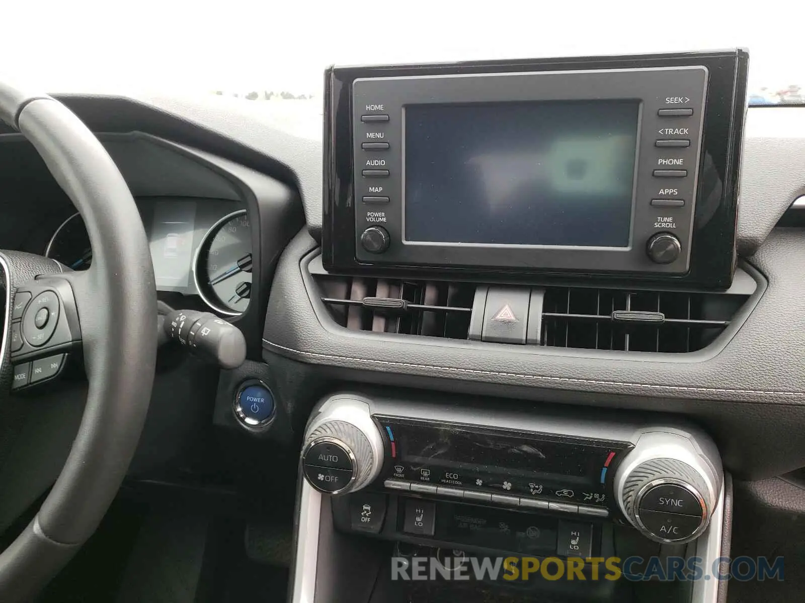 9 Photograph of a damaged car 2T3RWRFV4KW040075 TOYOTA RAV4 2019