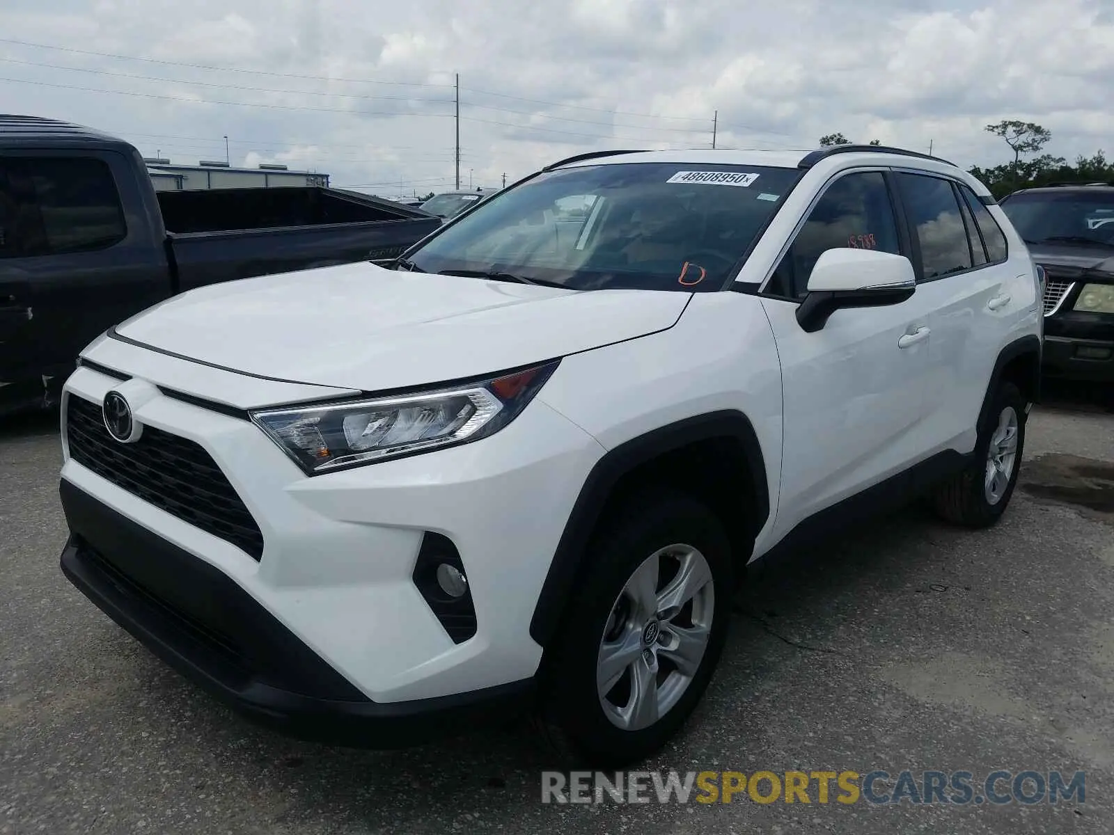 2 Photograph of a damaged car 2T3W1RFV0KC012423 TOYOTA RAV4 2019