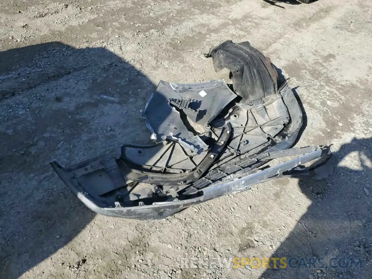 12 Photograph of a damaged car 2T3W1RFV0KW036705 TOYOTA RAV4 2019
