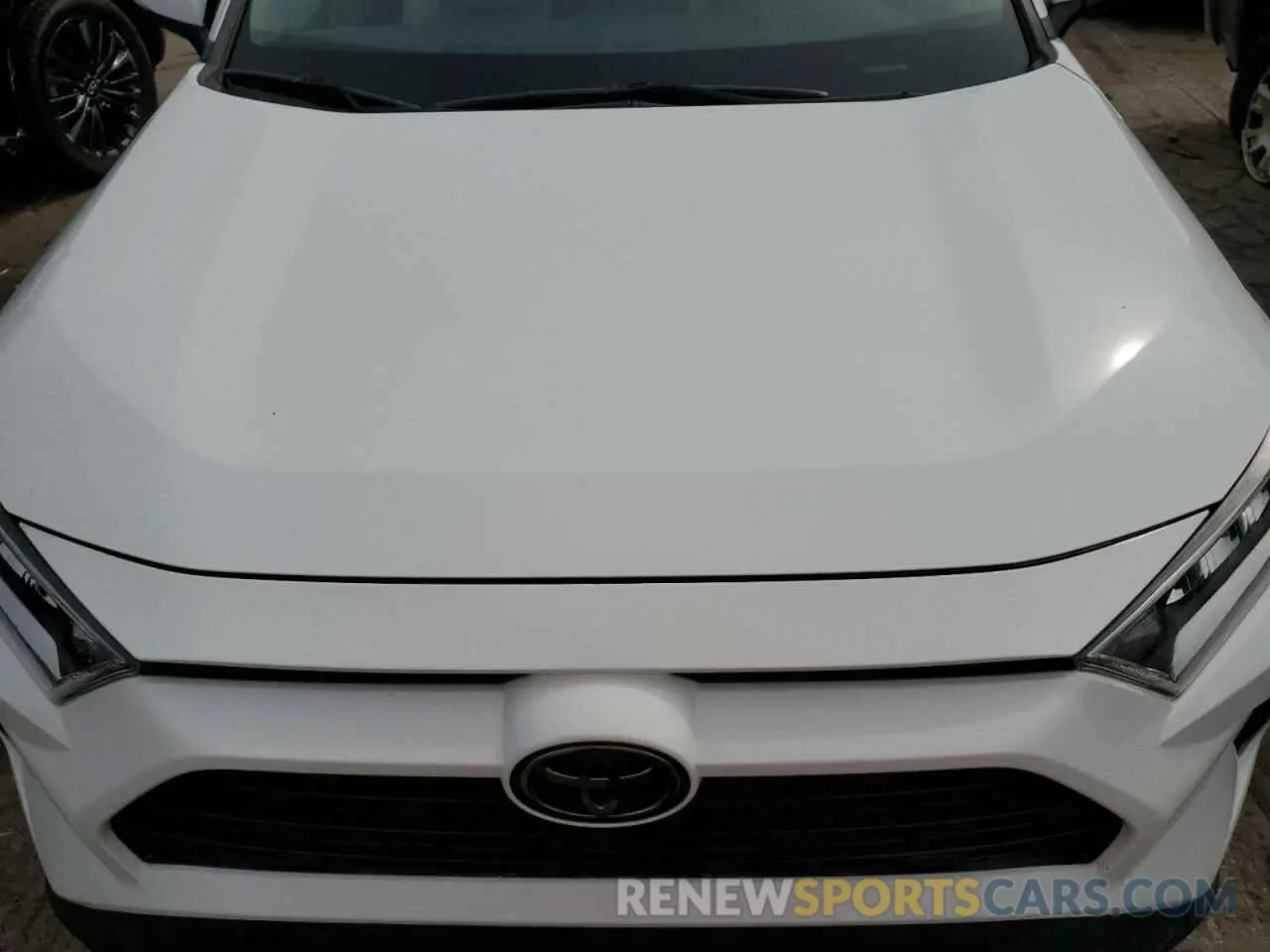 12 Фотография поврежденного автомобиля 2T3W1RFV1KC030428 TOYOTA RAV4 2019